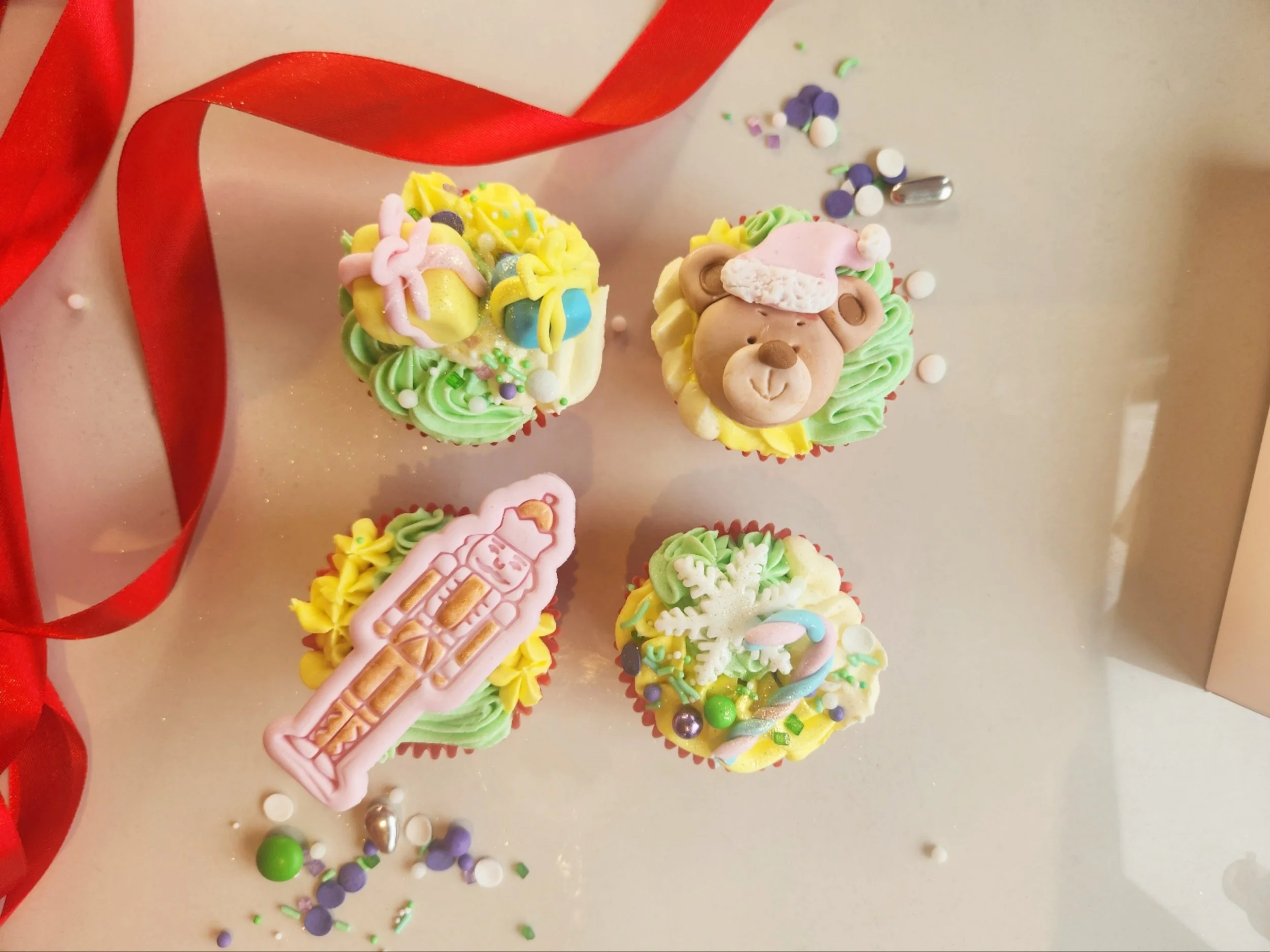 Christmas cupcake party