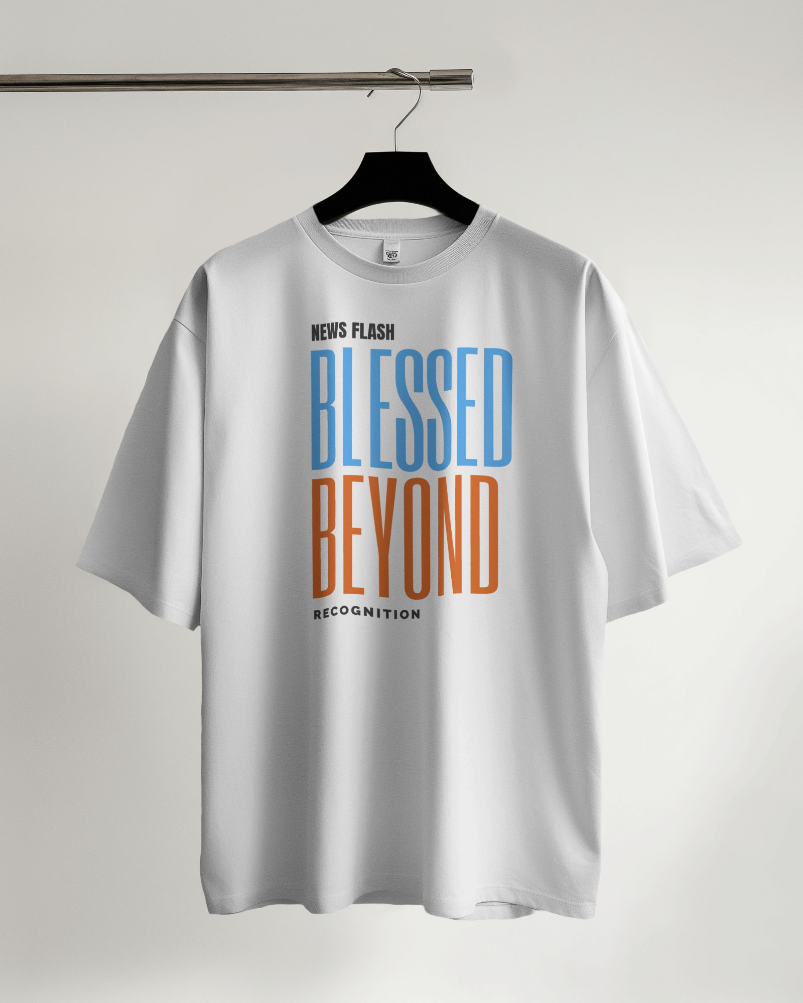 tshirt-mockup-hanging-on-hanger-for-photoshoot-0304 (10).png
