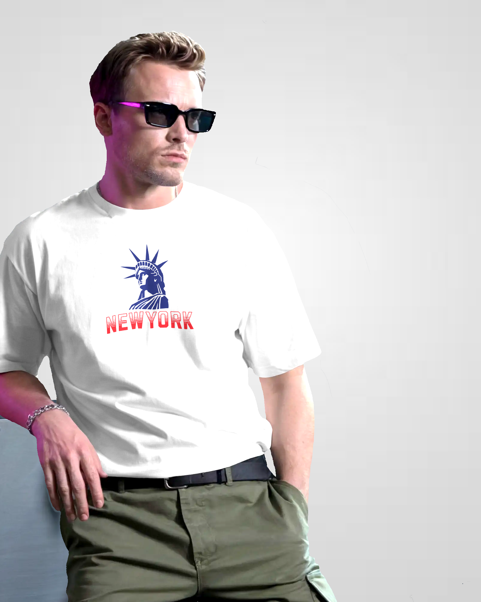 Iconic New York Statue T-Shirt