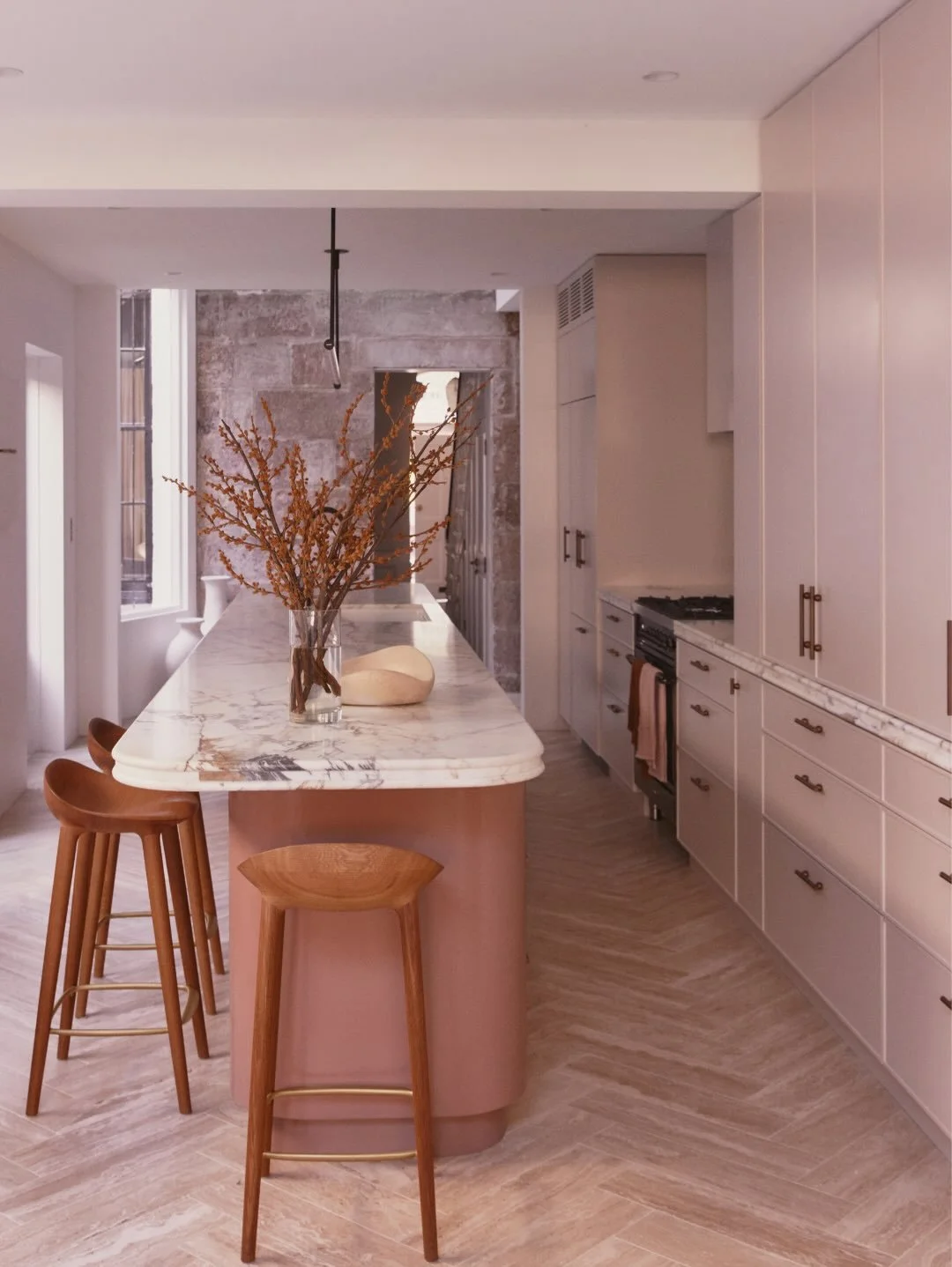 SOME OF THE FINER MOMENTS.

TARELLA on a micro scale - a focused corner that highlights the subtleties. Everything playing into the homes larger scale. I think what really sets TARELLA apart from the rest (even 4 years on) is the common thread betwee