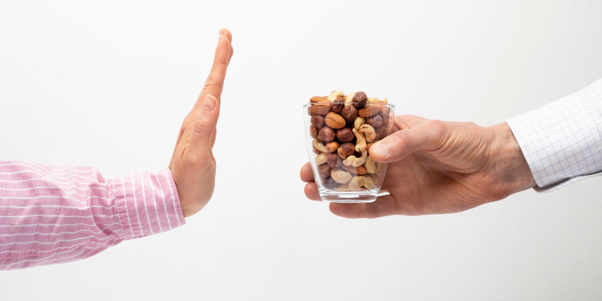 ➢ Hard and Crunchy Foods