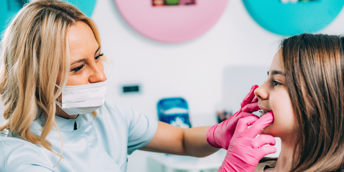 Choosing The Right Orthodontist For Jaw Pain And Invisalign