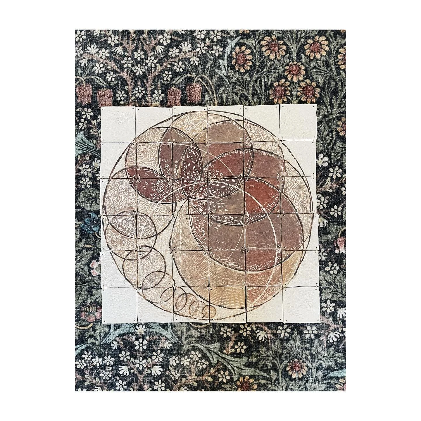 This one started as a general exploration of growing life.. but working on it, it started to look to me like an embryo, growing in the womb. 

#jaeraeburn #jaimeraeburn #Bouddi #CentralCoastNSW #SydneyArtist #Ceramics #AustralianCeramics #HandmadeInA