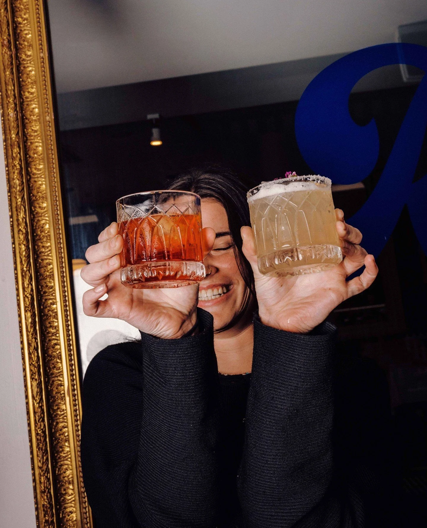 You don't need a dinner booking to drink well here. The bar takes walk-ins, and the new list is worth the detour.⁠
⁠
#RonniesMelbourne #MelbourneCocktails #MelbourneBars #CBDbars #NewCocktailList