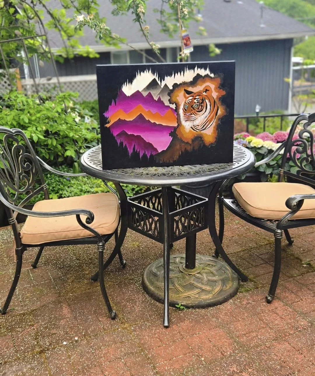 tiger painting natural lighting photo.jpg