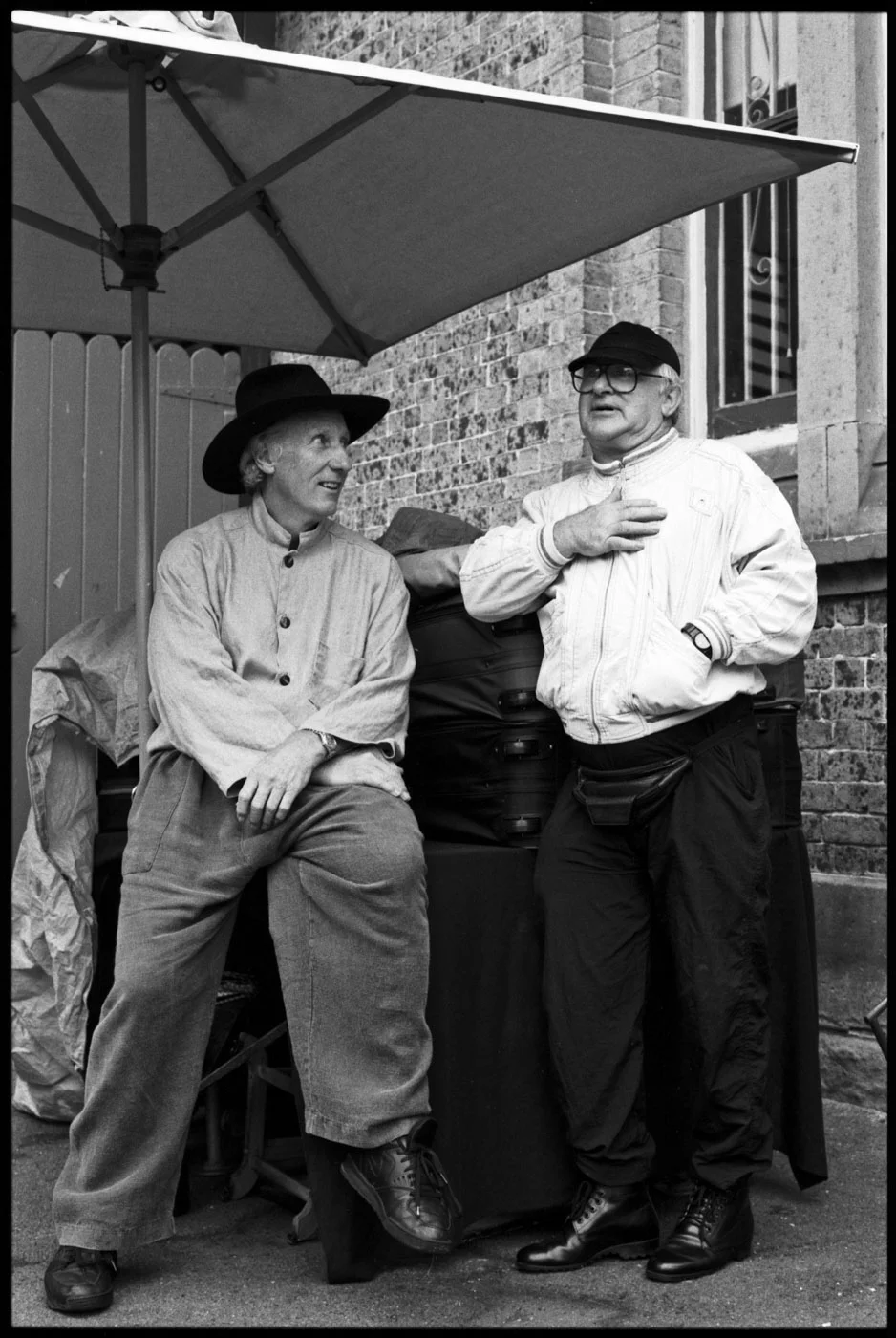 (L-R) Bobby Fairbairn (fashion) and Stuart Carr (novelty jewellery) | 1992 | R04-02