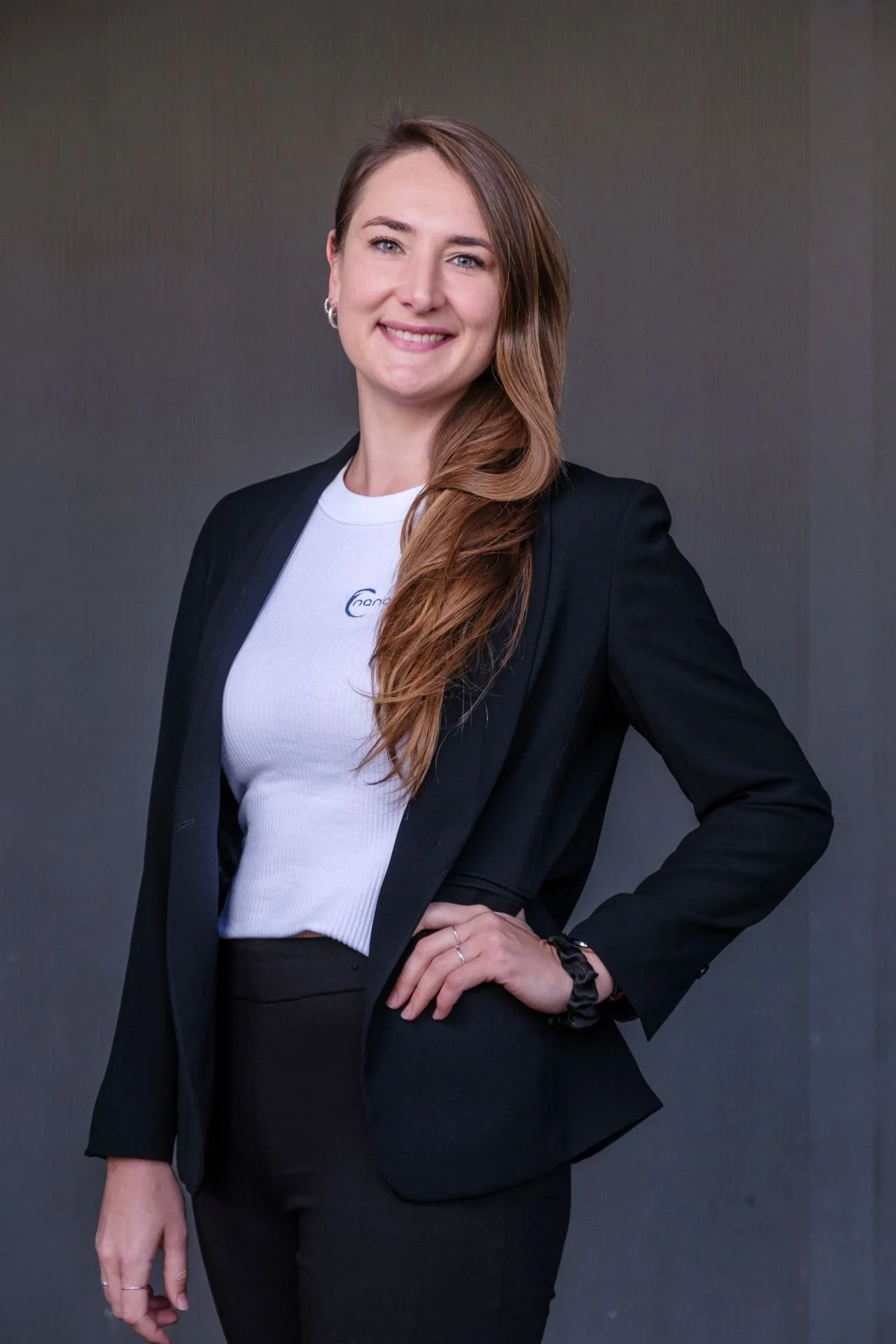 Headshot of our CEO, Gestél Kuyler.