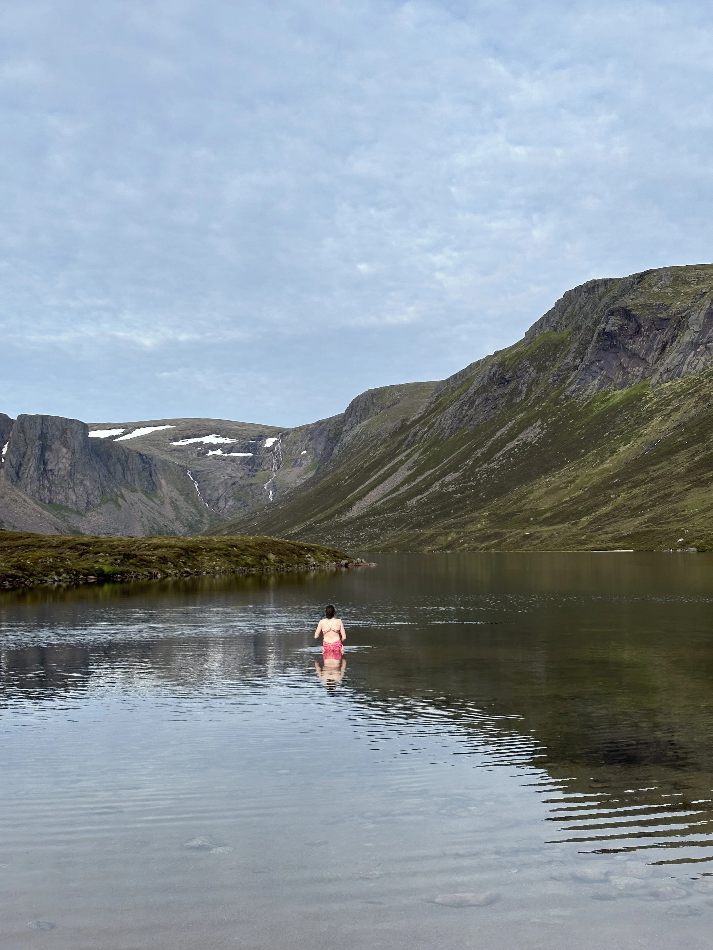 Wild Swim &amp; Wander; Three Lochs Cairngorms