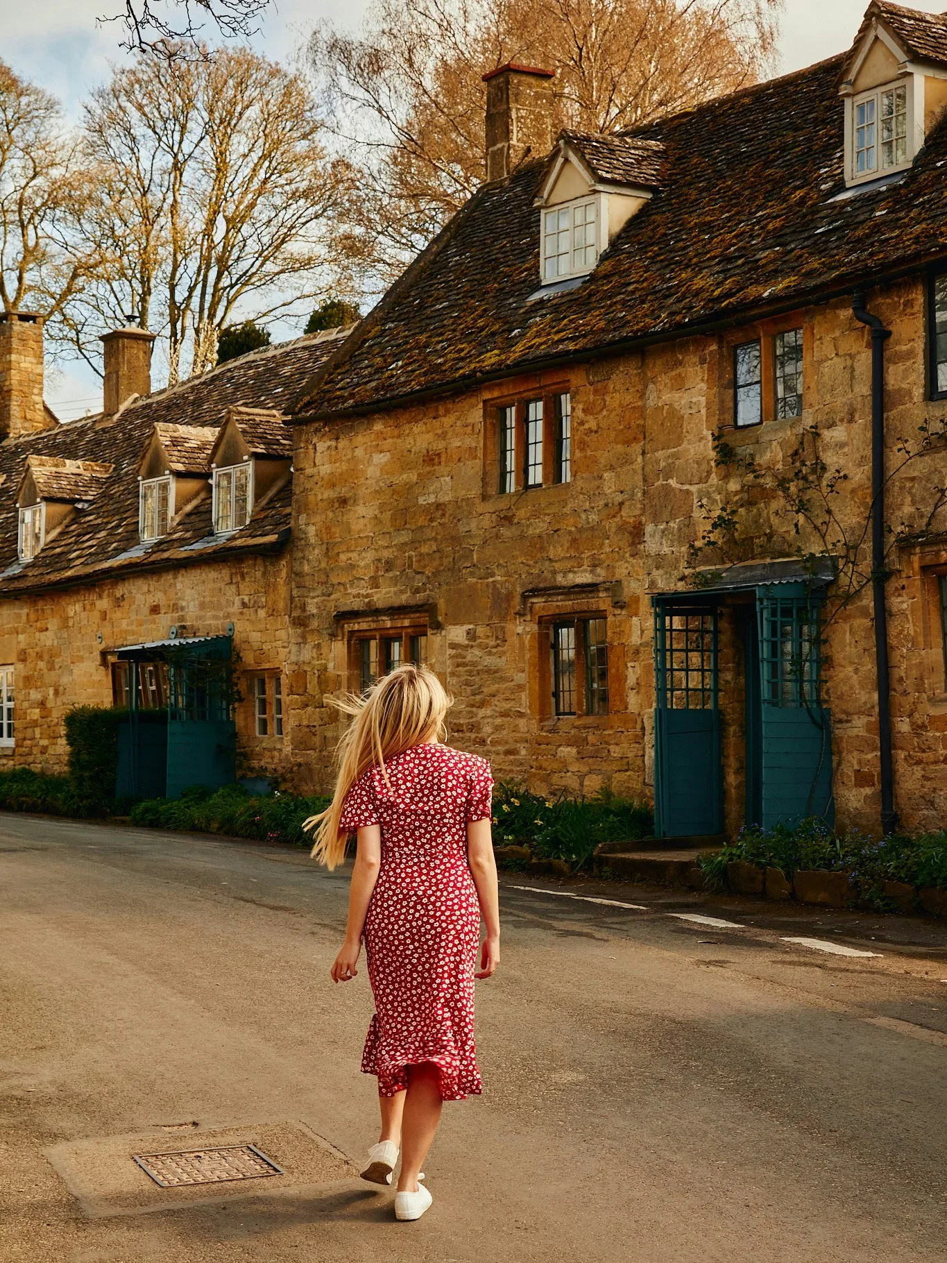 Planning a Europe trip is exciting, but sorting through all the logistics can get overwhelming fast. Instead of piecing it together alone, you can hand it off to someone who knows how to shape it into a clear, well‑paced plan that still feels like yo