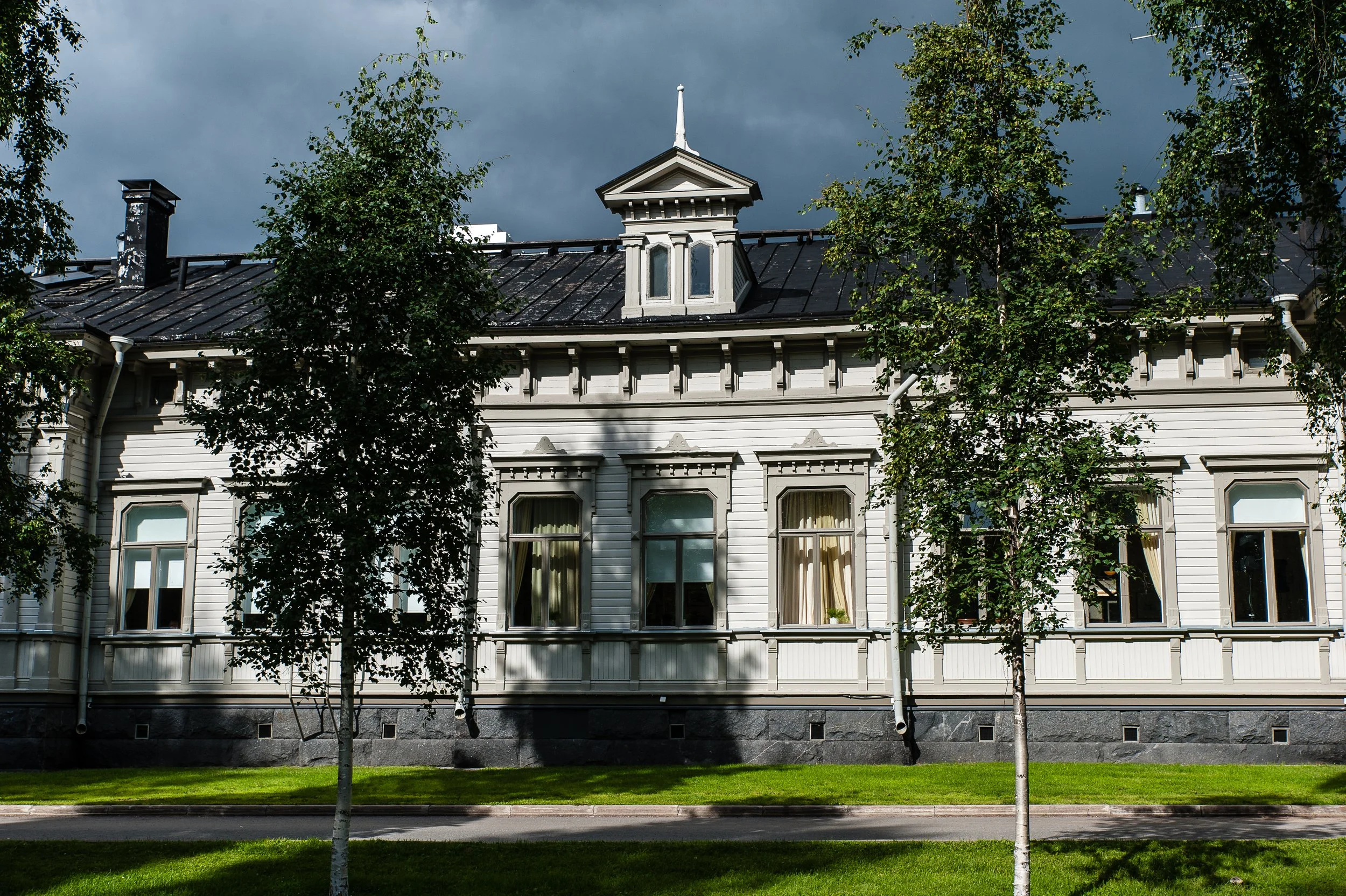 Kello viiden tee &amp; Ranskalainen kakkubuffet (täynnä, kysy peruutuksia)