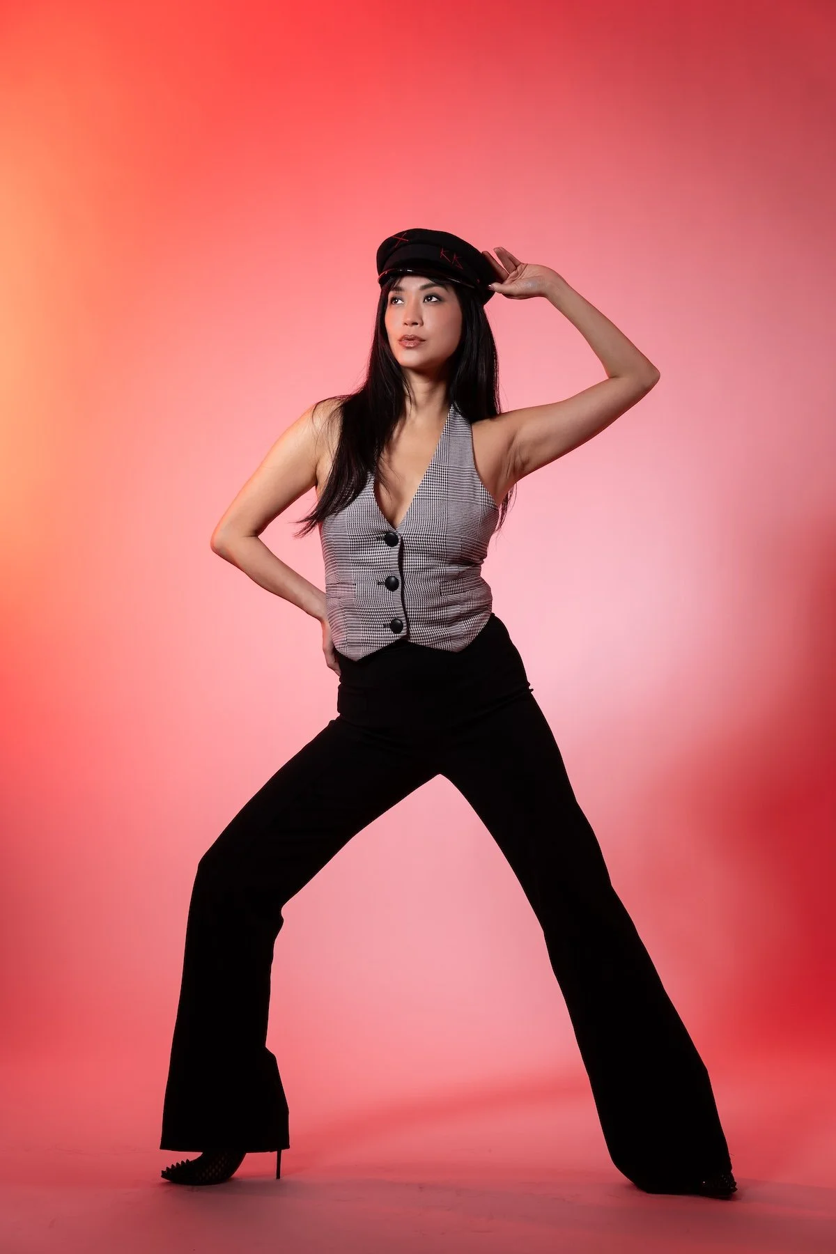 Jeffrey Sielski: Edgy Elegance