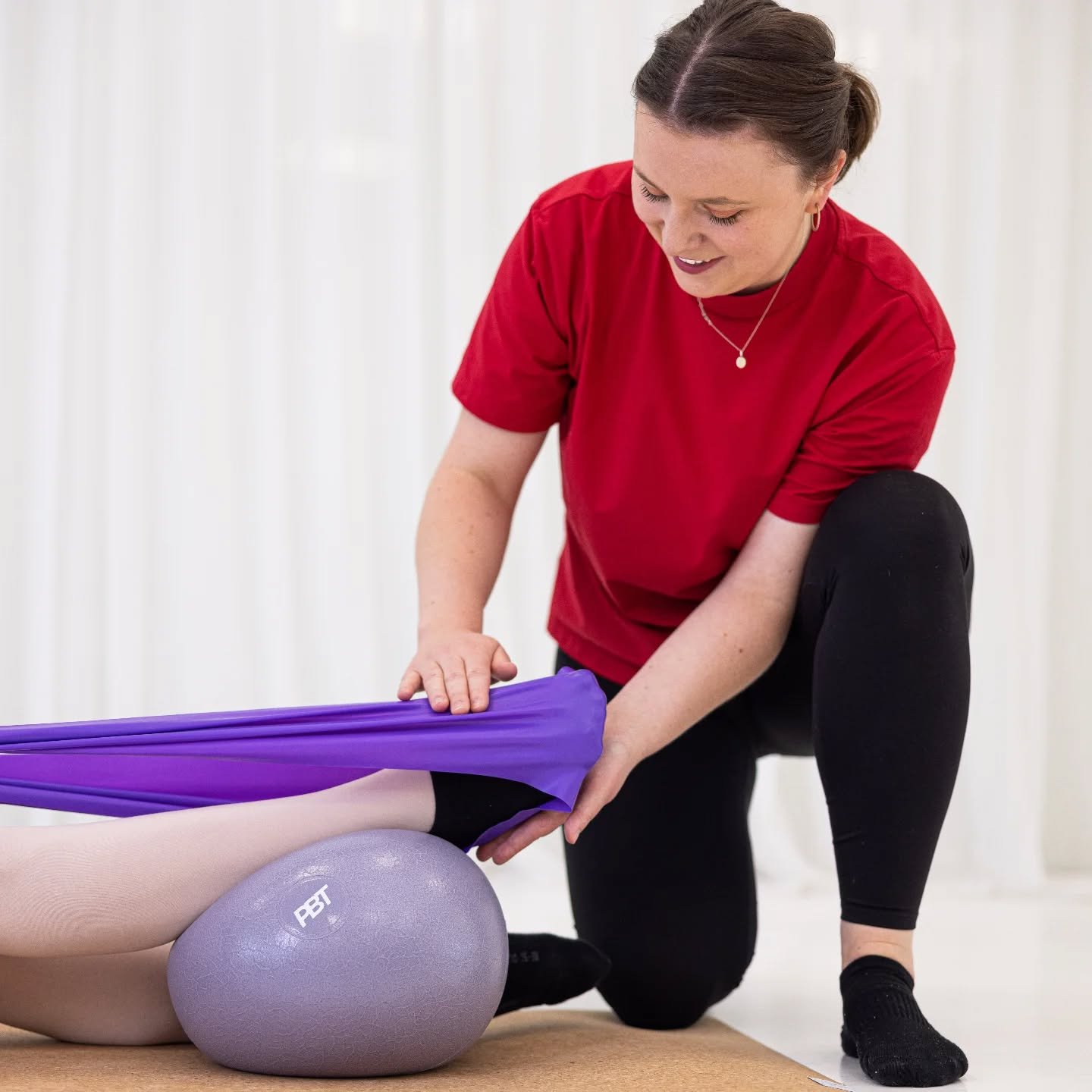 Die neuen PBT Termine sind online 🩰 

Aufgrund der gro&szlig;en Nachfrage gibt es dieses Mal drei Kurse! 
Einen Schnupperkurs f&uuml;r alle ab Grade 1 am 6. Januar und anschlie&szlig;end wieder regelm&auml;&szlig;ig Termine ab Grade 4 und f&uuml;r d