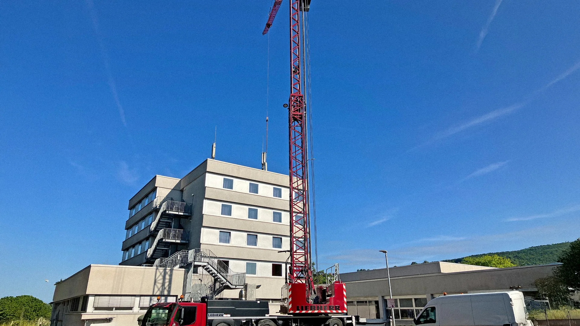 Kranstarker Einsatz für unseren Neubau!