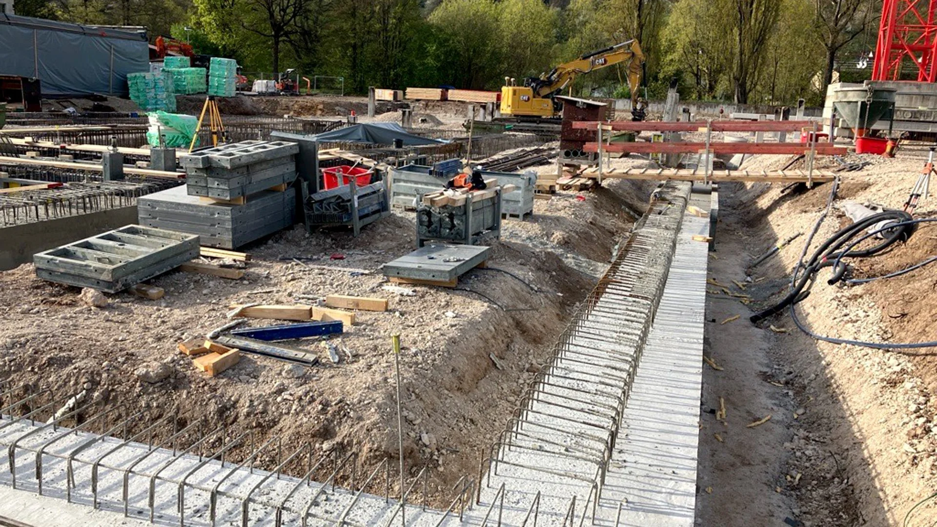 Stabile Basis für die Zukunft: Arbeiten an der Gründung laufen.