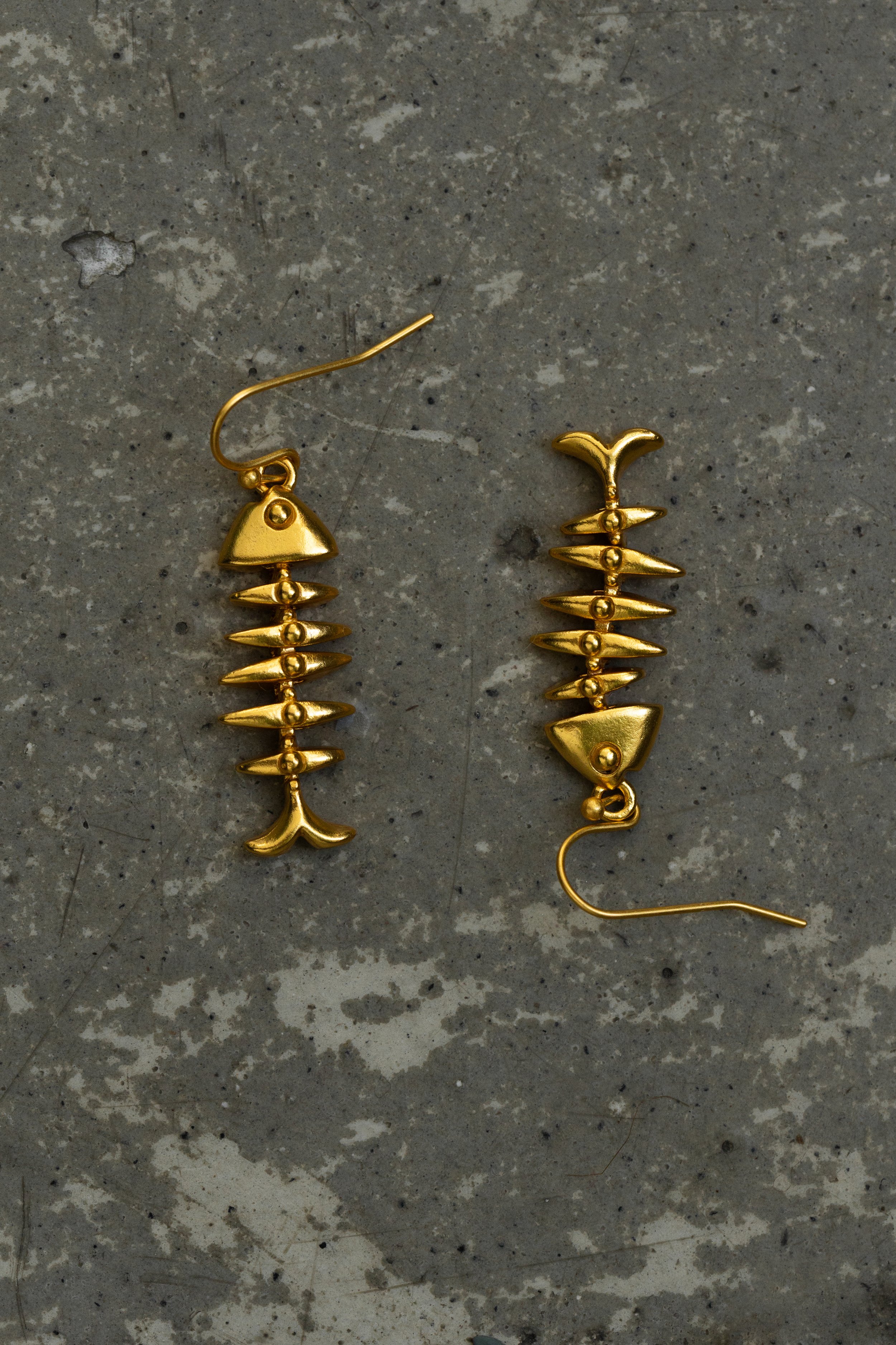 Chatoyer. Earings 'Fish'