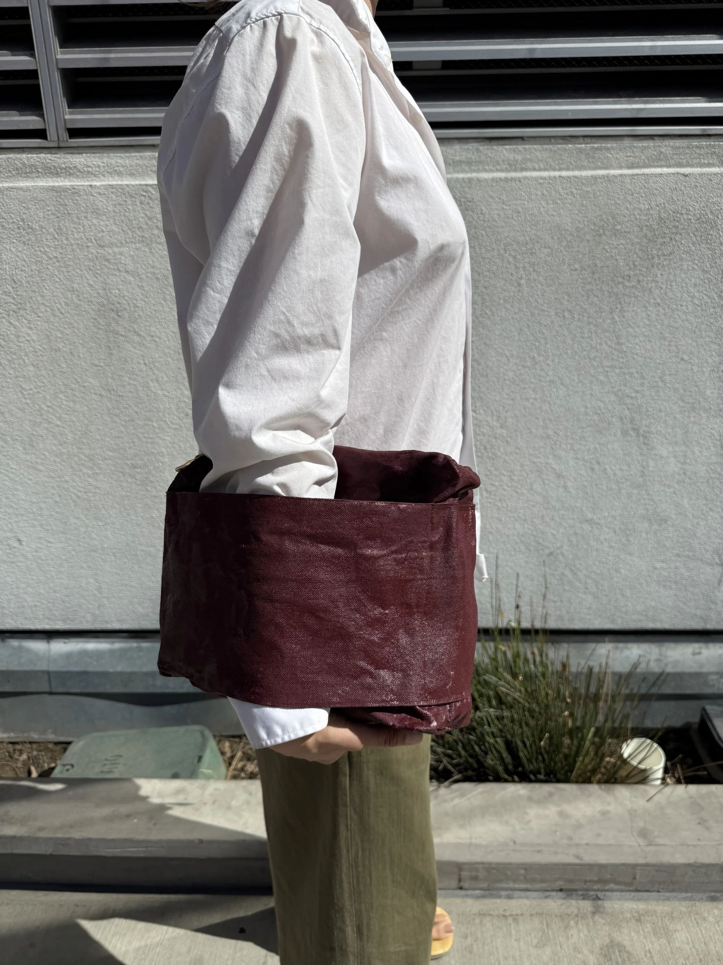 Thicky Clutch Bag in Burgundy