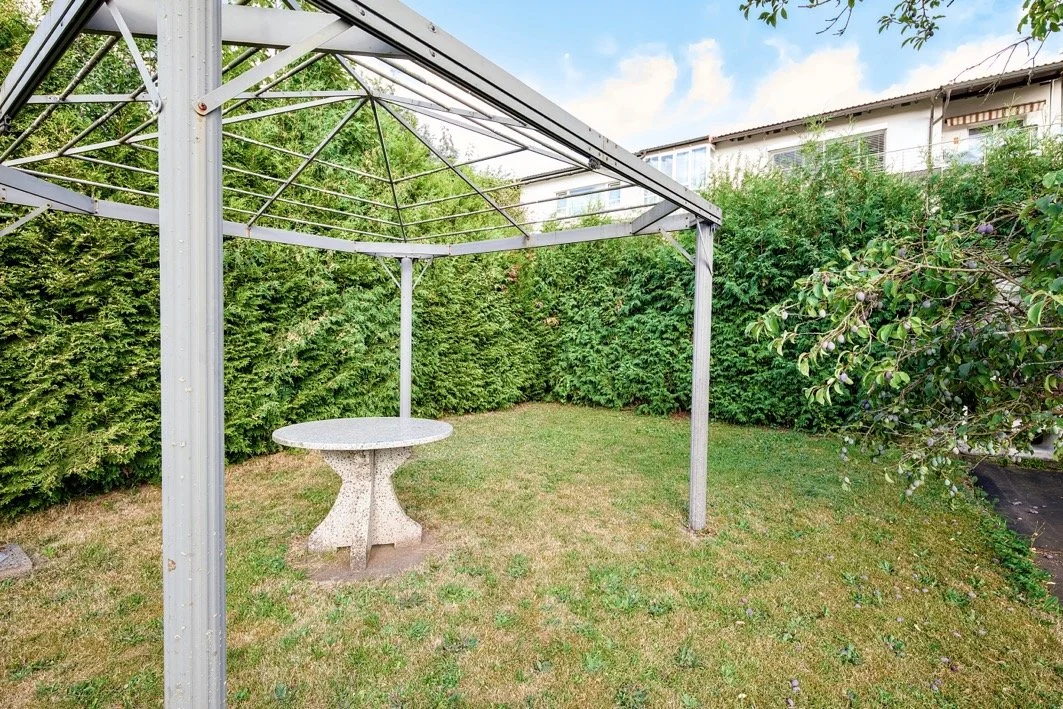 IV26009 - Garten 2.jpeg