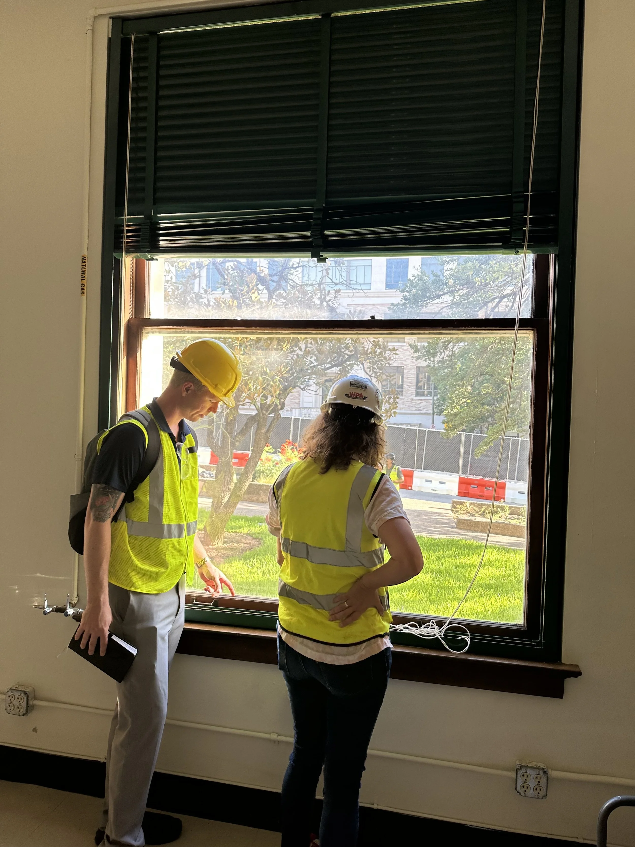 What General Contractors Need to Know Before Hiring a Historic Window Restoration Subcontractor