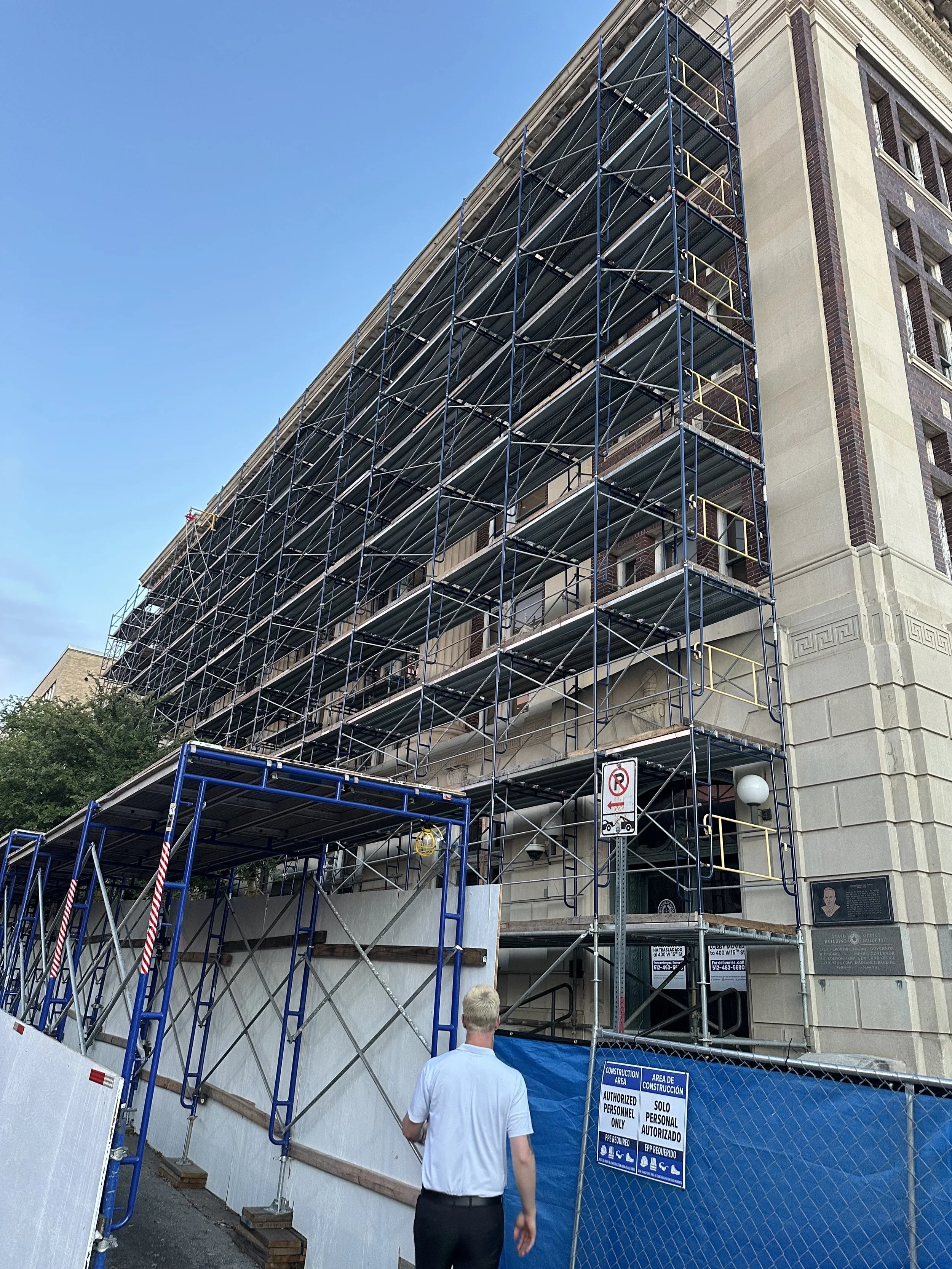 Historic Window Restoration and Schedule Planning: What General Contractors Should Expect