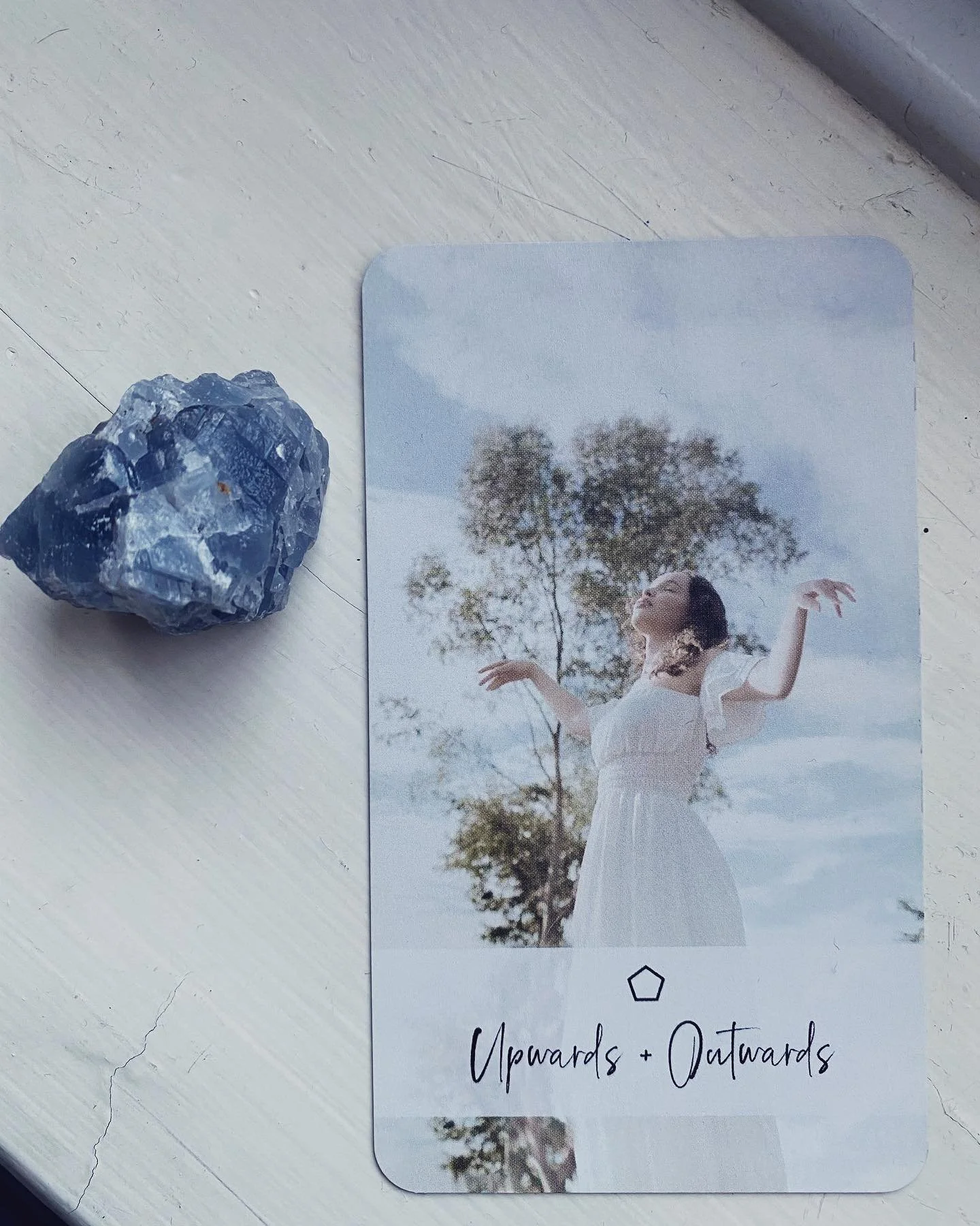 One of the amazing benefits you get from working with me is that I use a whole range of tools (depending on what you personally need and resonate with) that you wouldn&rsquo;t usually have access to with other practitioners.

Tarot and oracle cards a