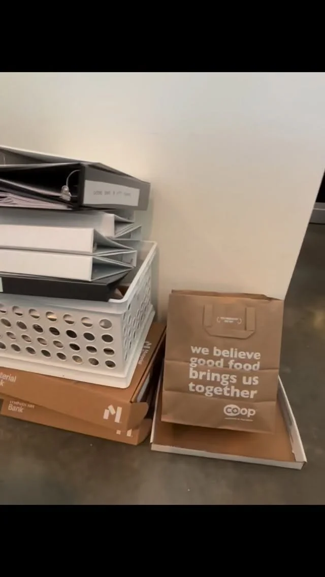 (sound on!) Share with someone who needs an Office Reset! A cluttered space = unproductive and cluttered mind.
Keep your professional space feeling functional and fresh with a Reset so you can focus on finishing those TPS reports! #professionalorgani