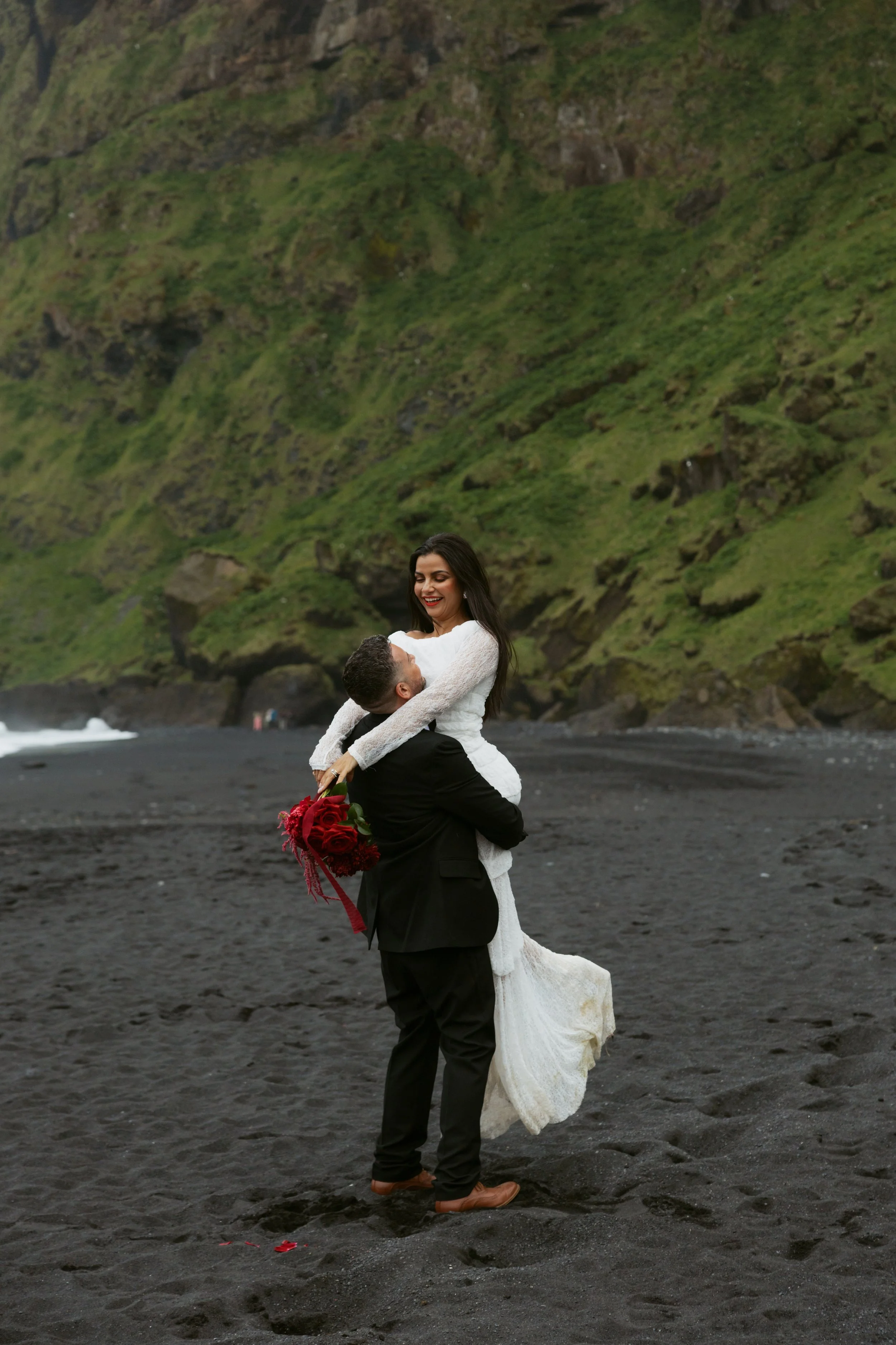 Iceland-Black-Sand-Beach-56.jpg