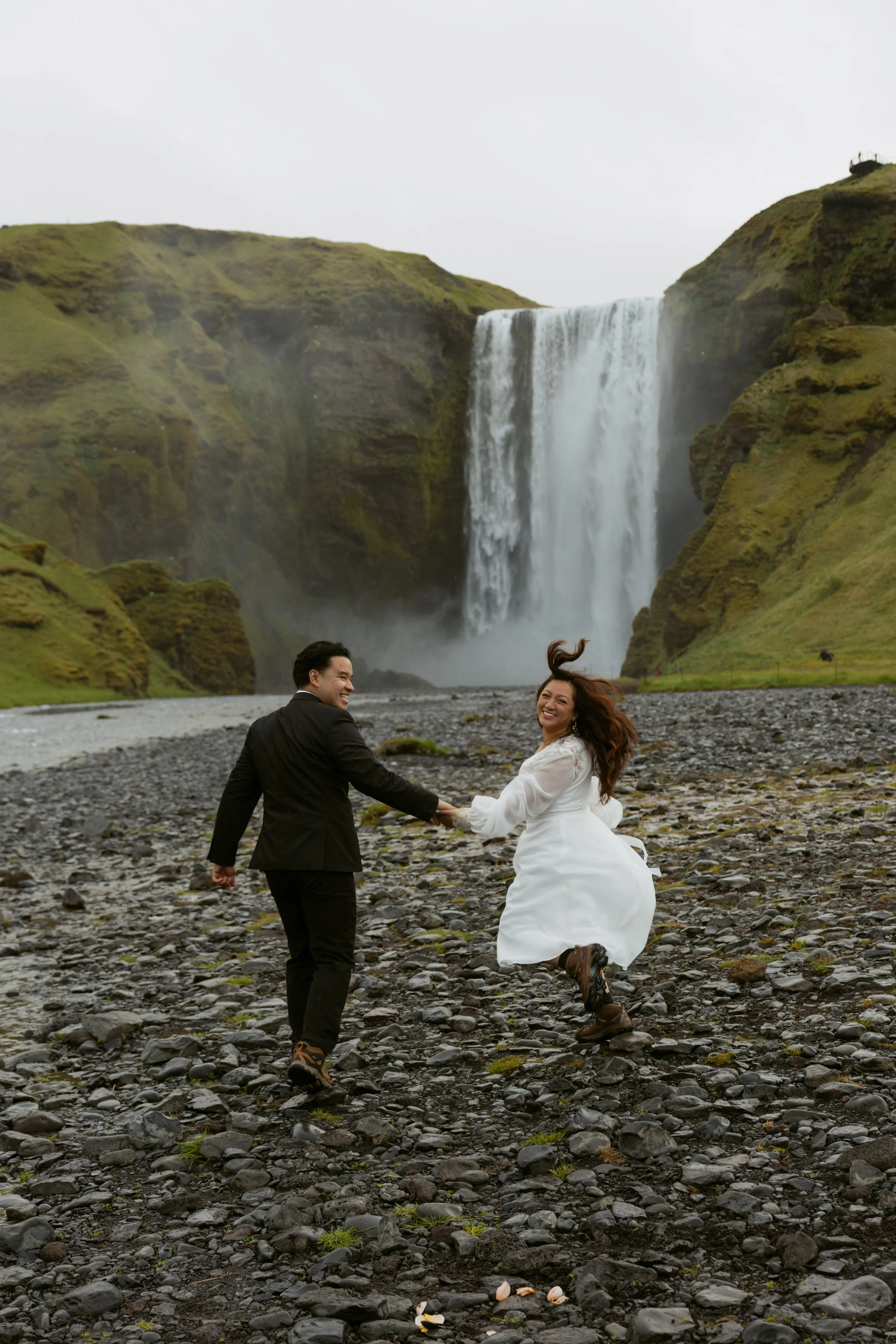 Vic-Iceland-Waterfall-Wedding-17.jpg