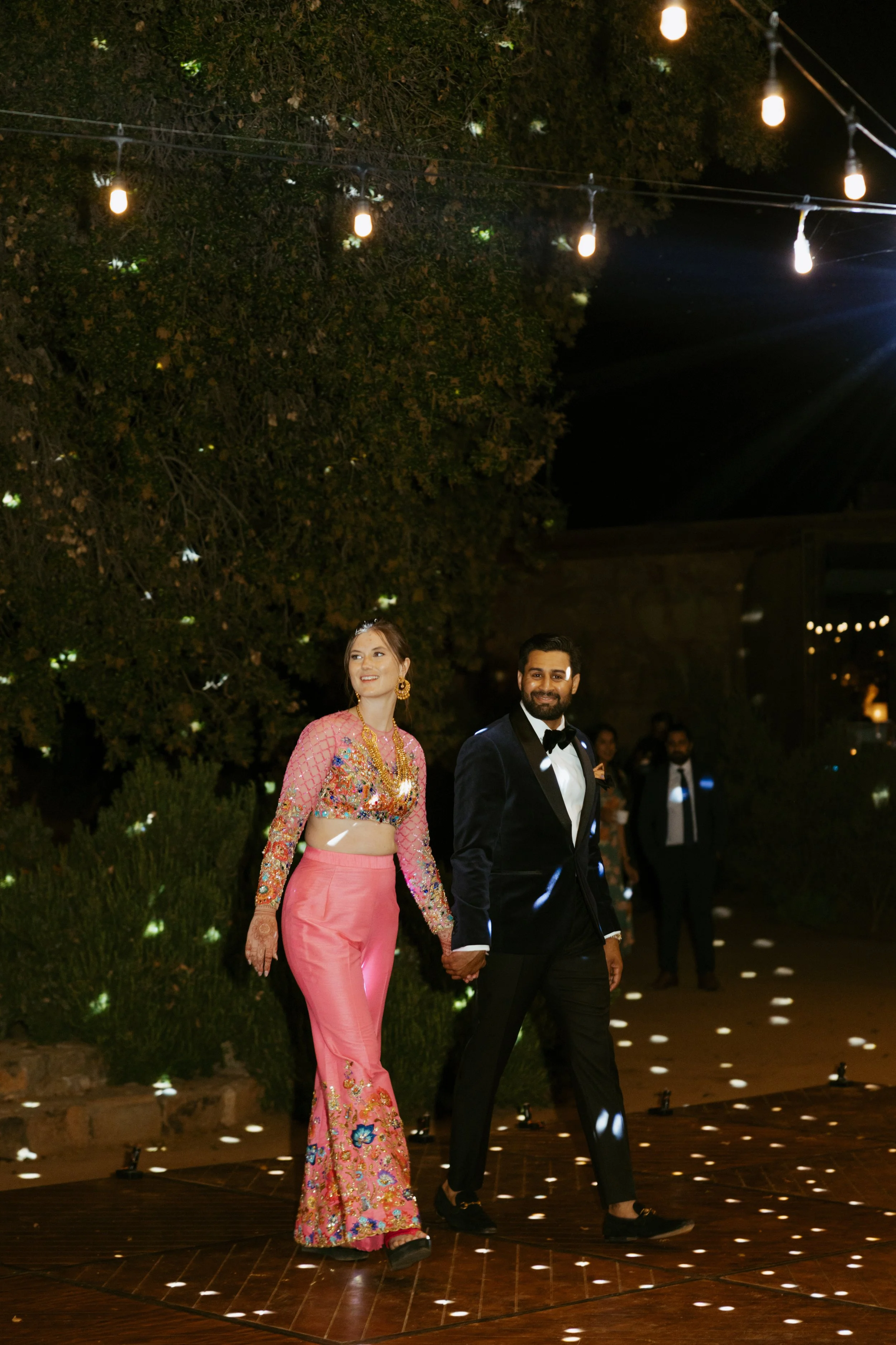 Bruma-Valle-de-Guadalupe-Mexico-Wedding-25.jpg