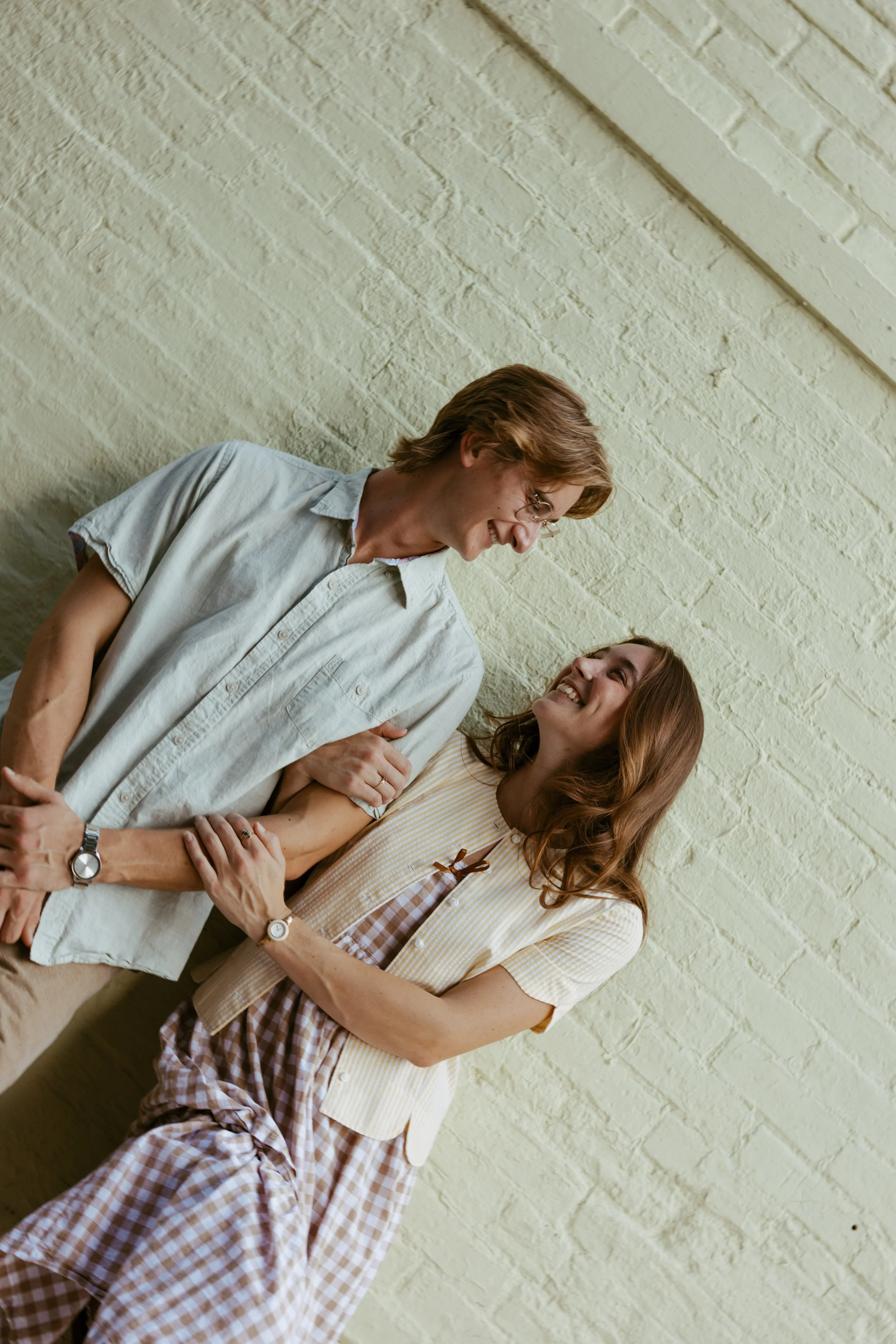 Findley-Market-couple-photos-77.jpg