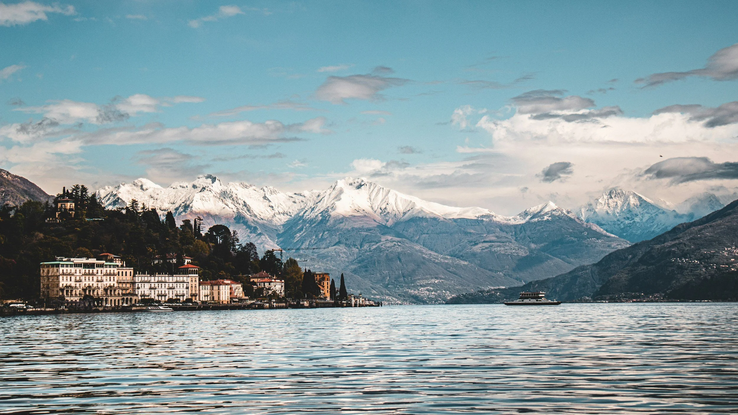 Christmas and New Year on Lake Como: A Festive Season Guide