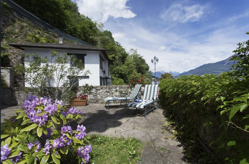 Garden, terraces & dock