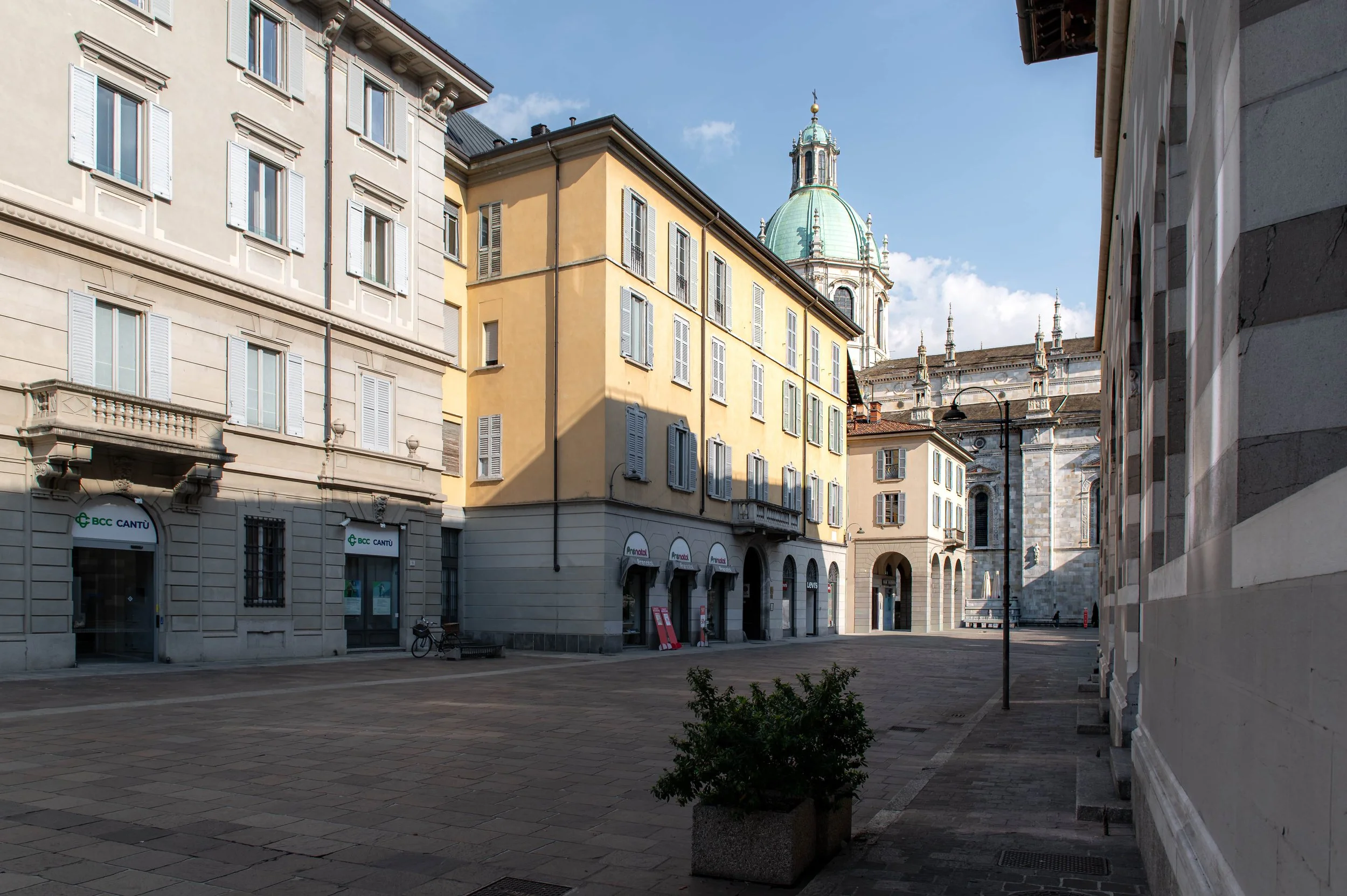 260420_Piazza Grimoldi, Como_020 (1).jpg