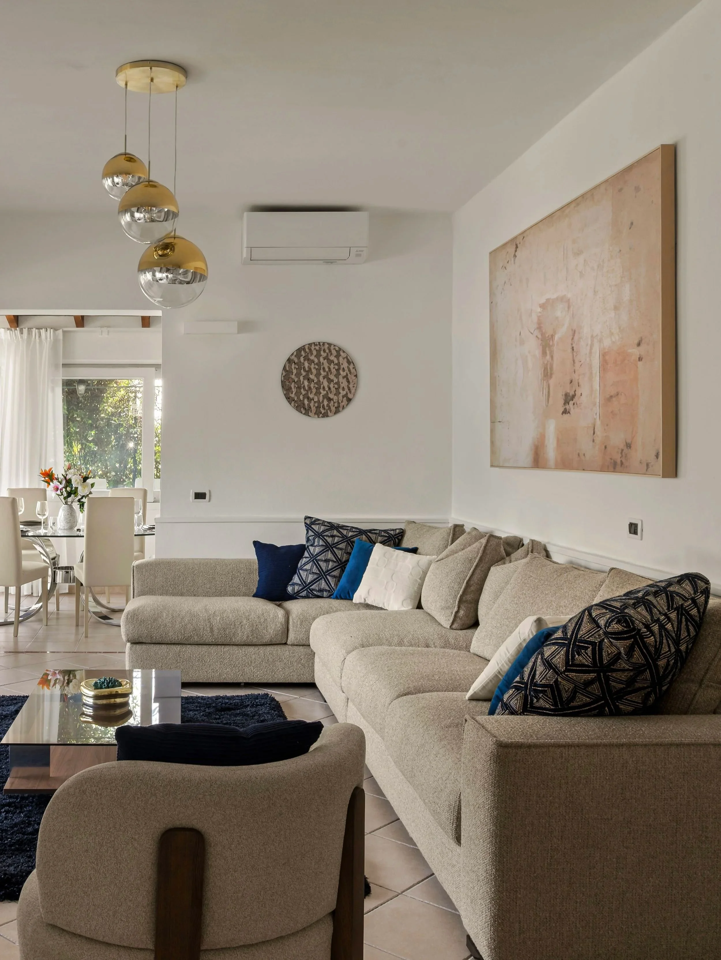 Living room 07.jpg