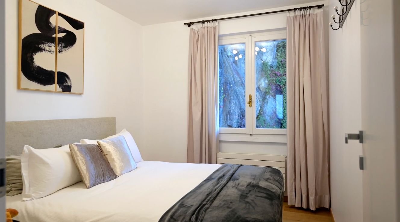 Bedroom 3 02.jpg