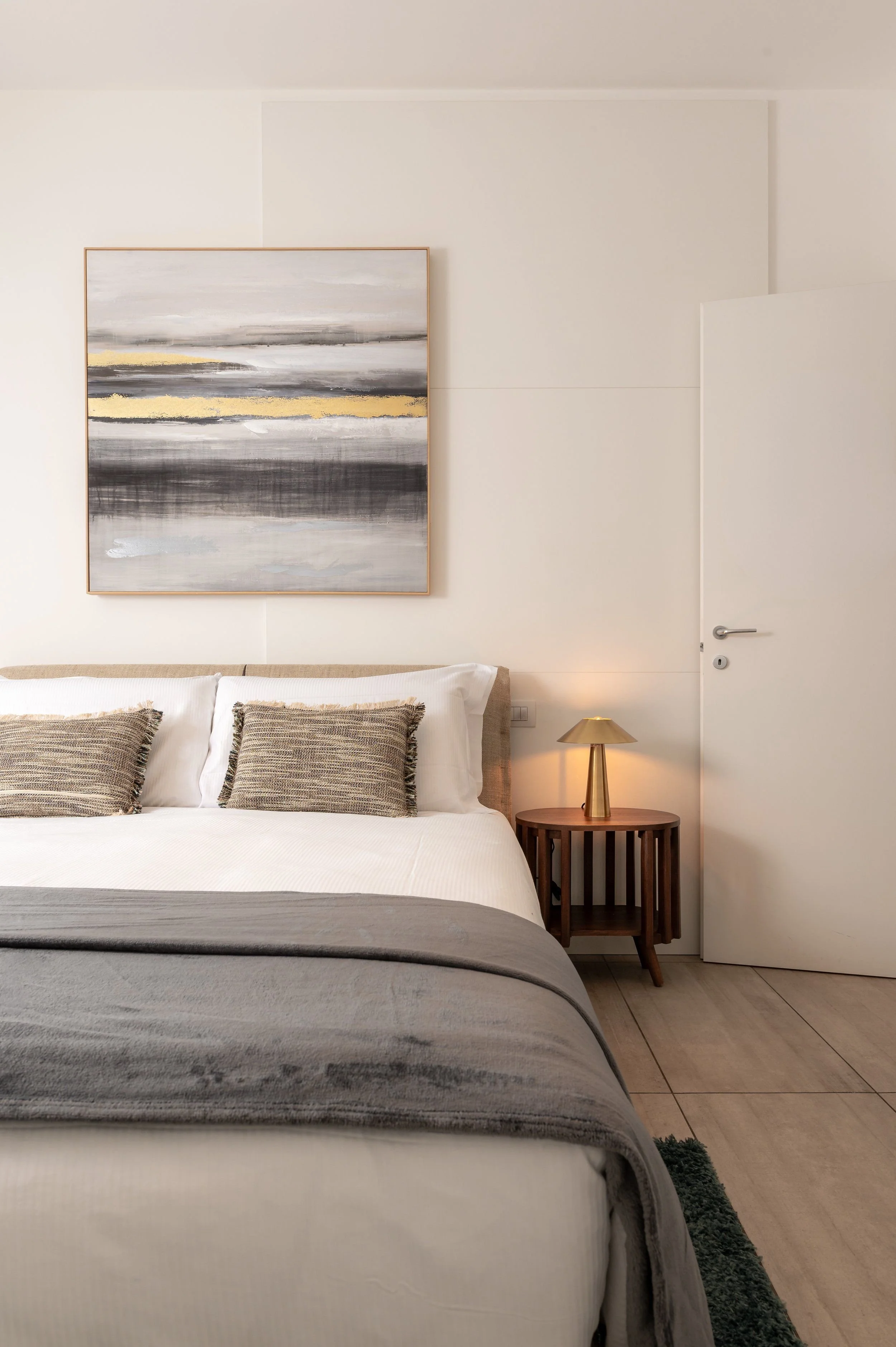 Bedroom 2 01.jpg