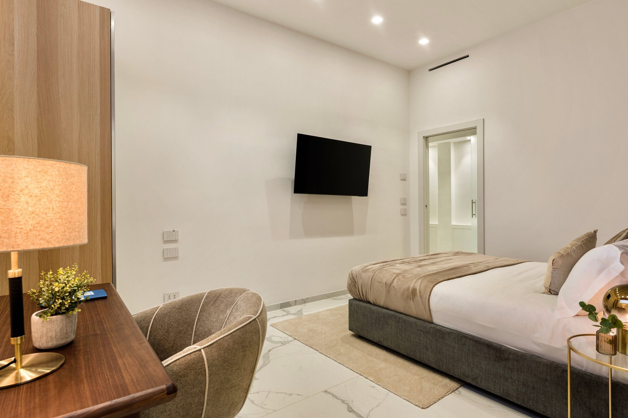 Bedroom 2 02.jpg