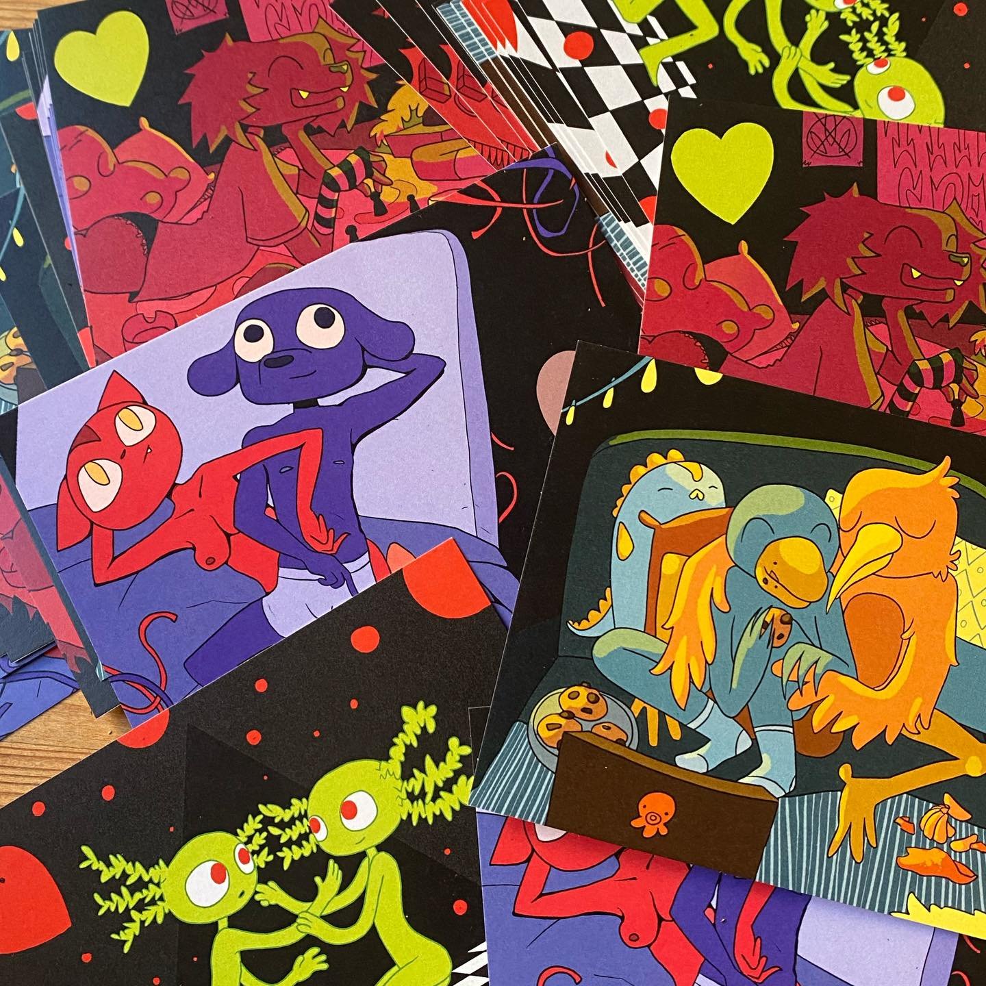 Cartes de saint Valentin &agrave; gratter !

(J&rsquo;ai pas trop compris l&rsquo;amour et tout pour l&rsquo;instant mais je crois que &ccedil;a doit ressembler &agrave; peu pr&egrave;s &agrave; &ccedil;a) 

Dispo pendant 10 jours sur ma boutique en 