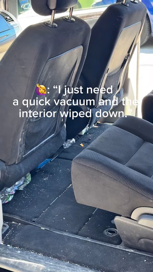 Looking for a quick refresh? GlossWorks Auto Spa & Detailing has you covered with our Express Vacuum & Interior Wipe Down service — fast, efficient, and done at your location!
📩 DM us with your vehicle’s year, make, and model to