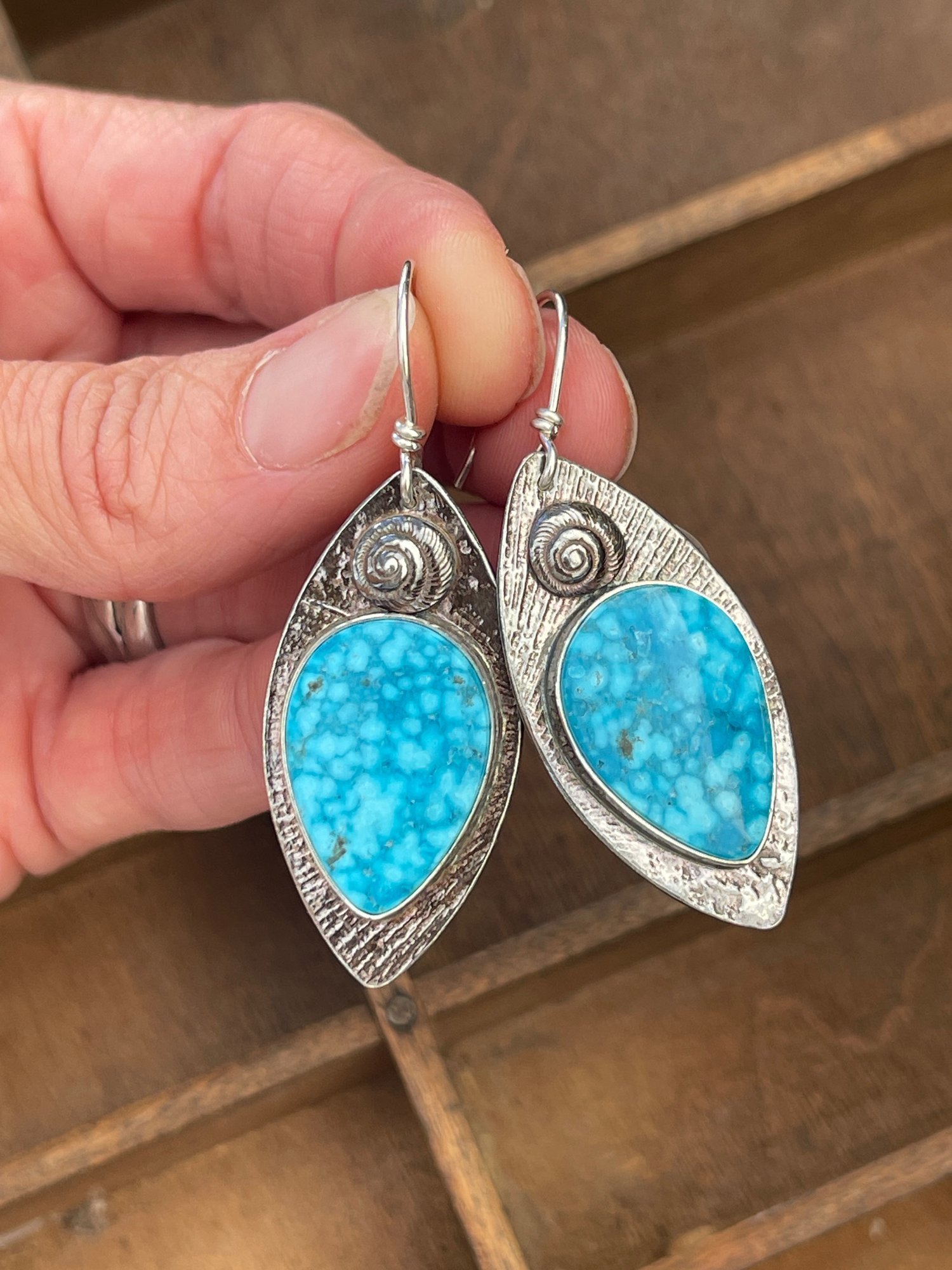 Turquoise & Snail Shell Earrings 4.jpeg