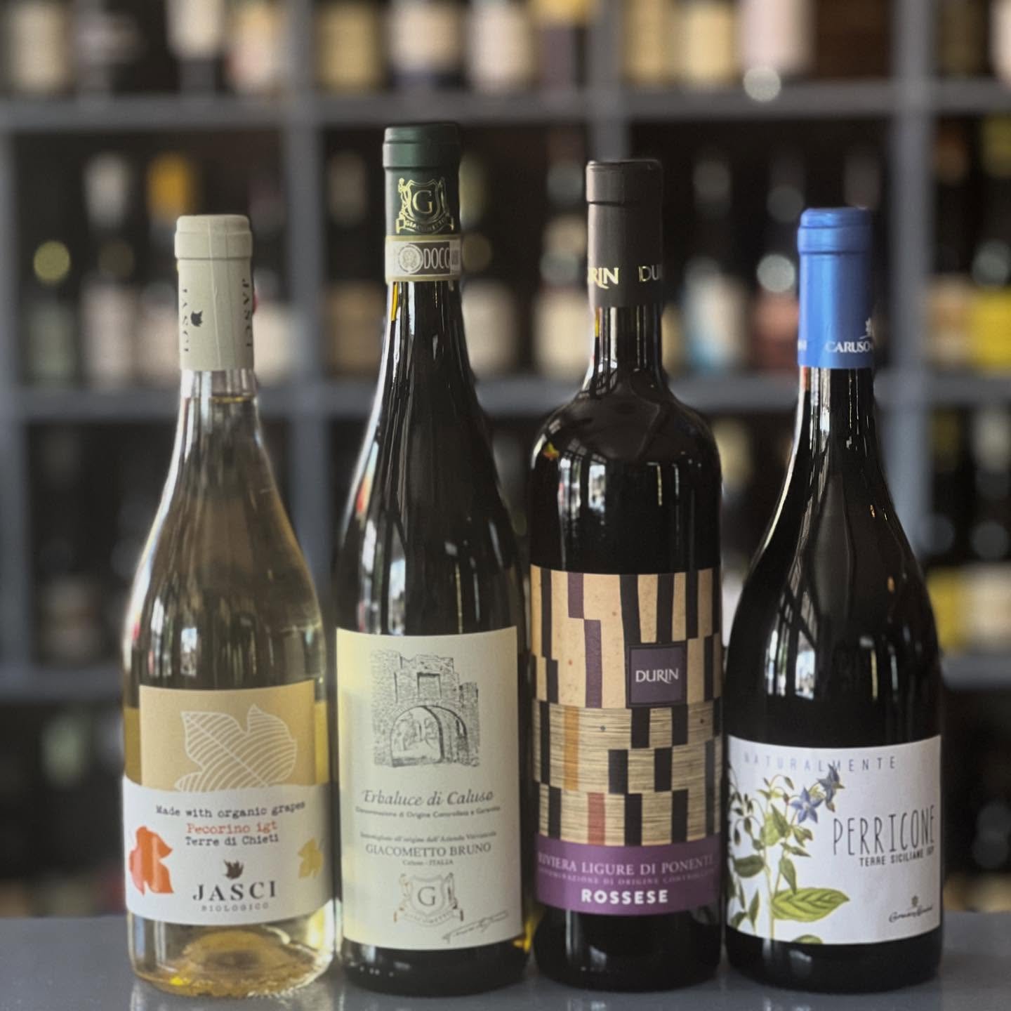 Italian tasting starts now, and we will also have the #3chi rep in to sample his products tonight until 7. Get on in and have some fun in DT Ball Ground!
#wine #whywine #wineshop #craftwine #craftbeer
