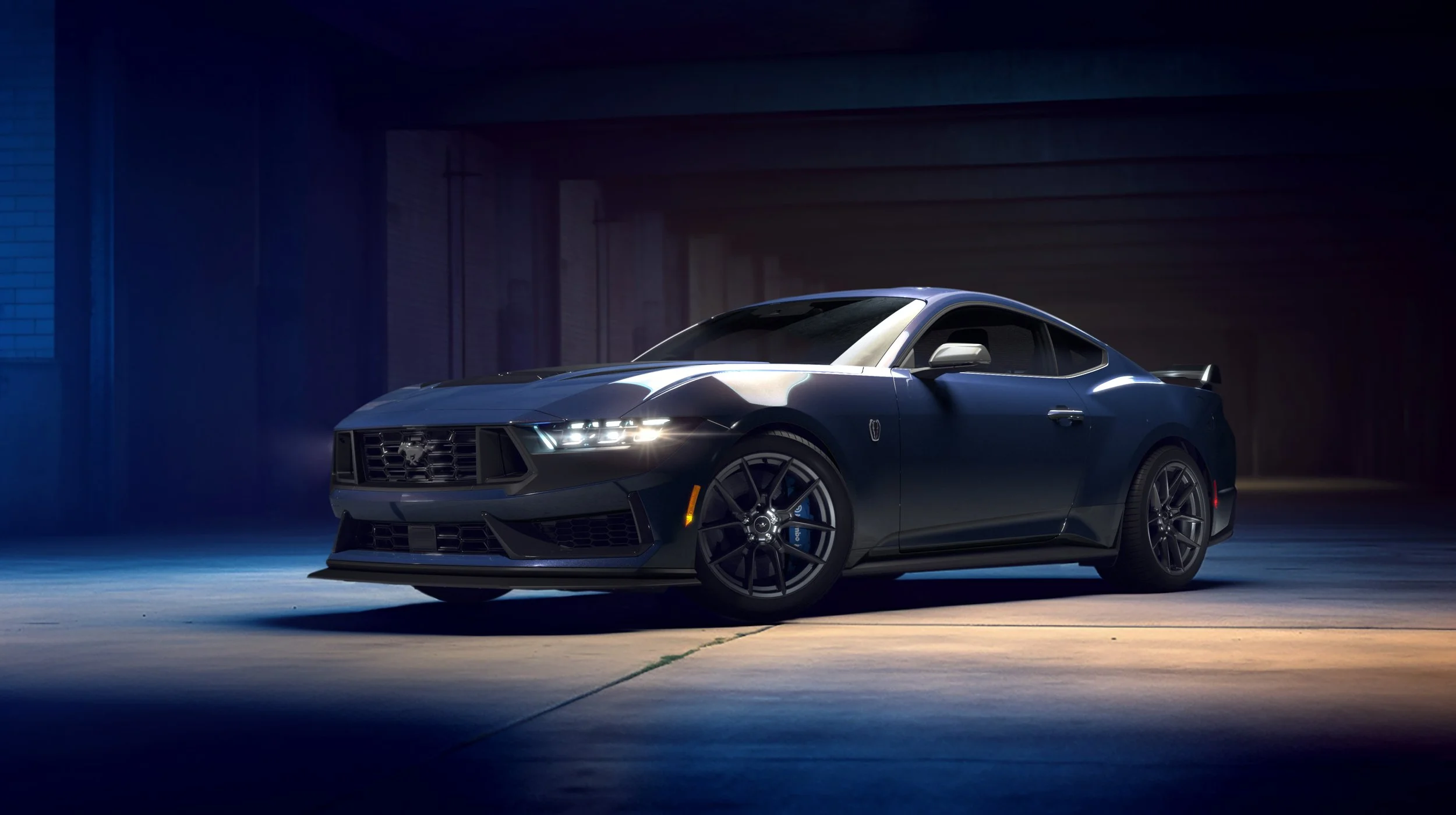 Mustang_Dark_Horse_Studio_v2.jpg