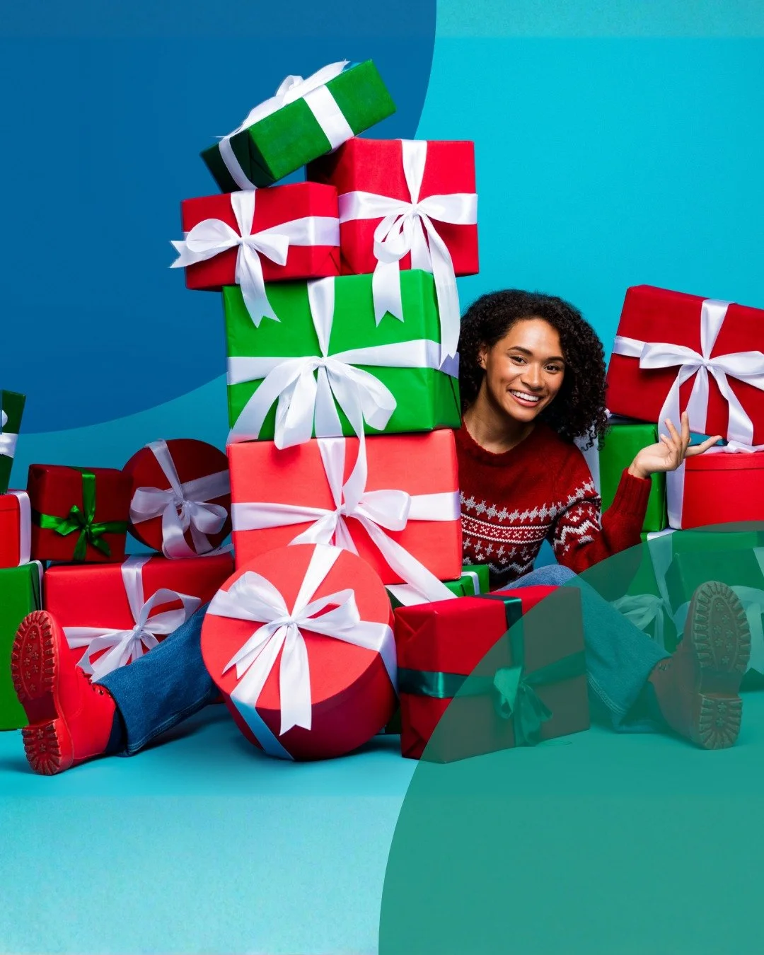 Make holiday magic happen without the high-interest credit card debt! 🎁💳

🎂 Our 70th Anniversary celebration continues, and our gift to you is a smarter way to borrow!

Our Anniversary Loan Special offers rates as low as 7.00% APR* on Personal Loa