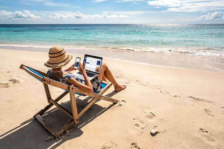 Beach Lady on devices