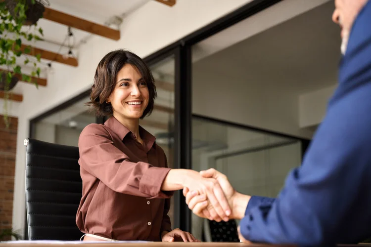 Member Handshake