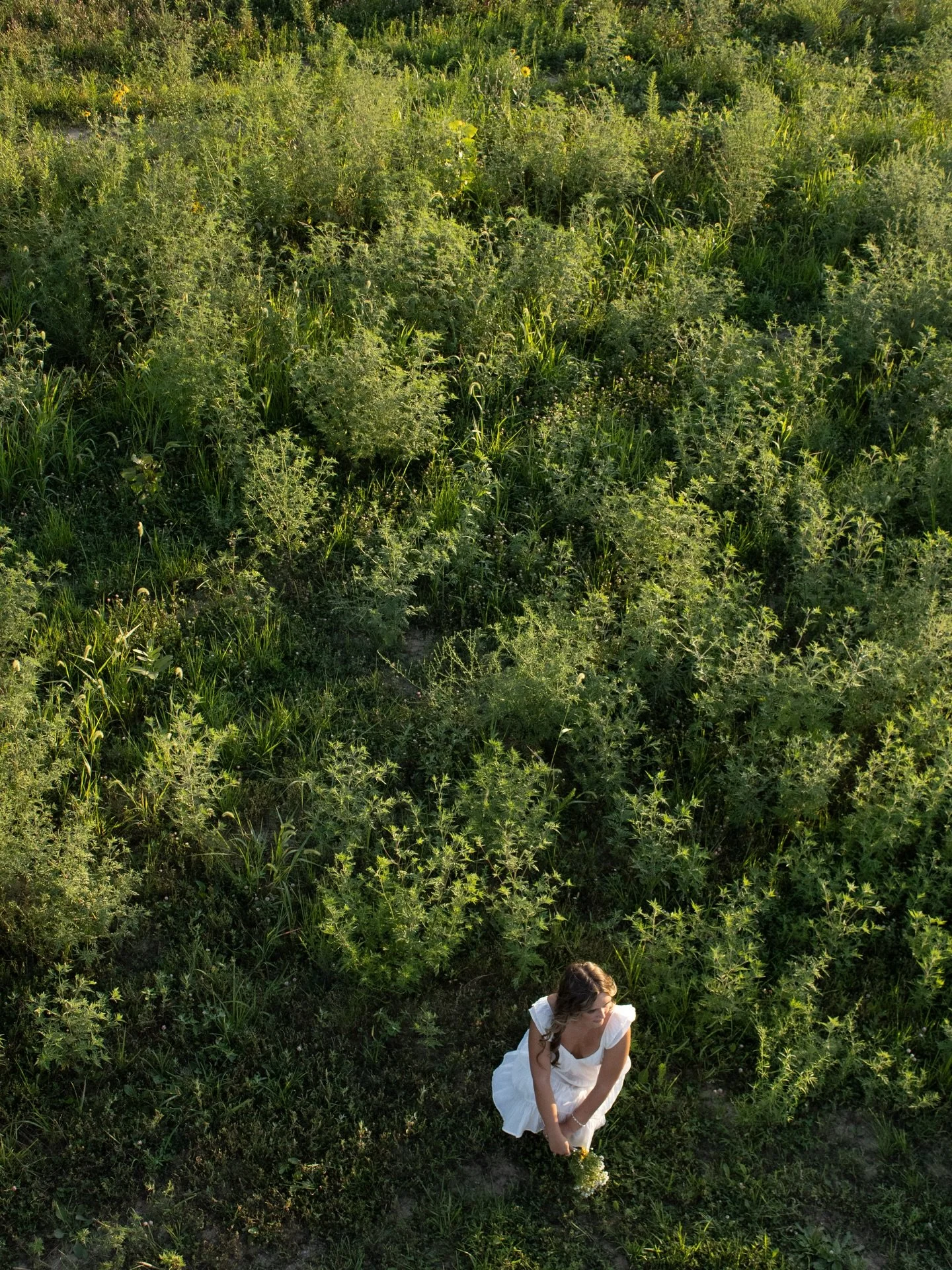 Views from above! 

#seniorphotographer #seniorportraits #photographyinspo #poseinspo #columbusohiophotographer #columbusphotographer