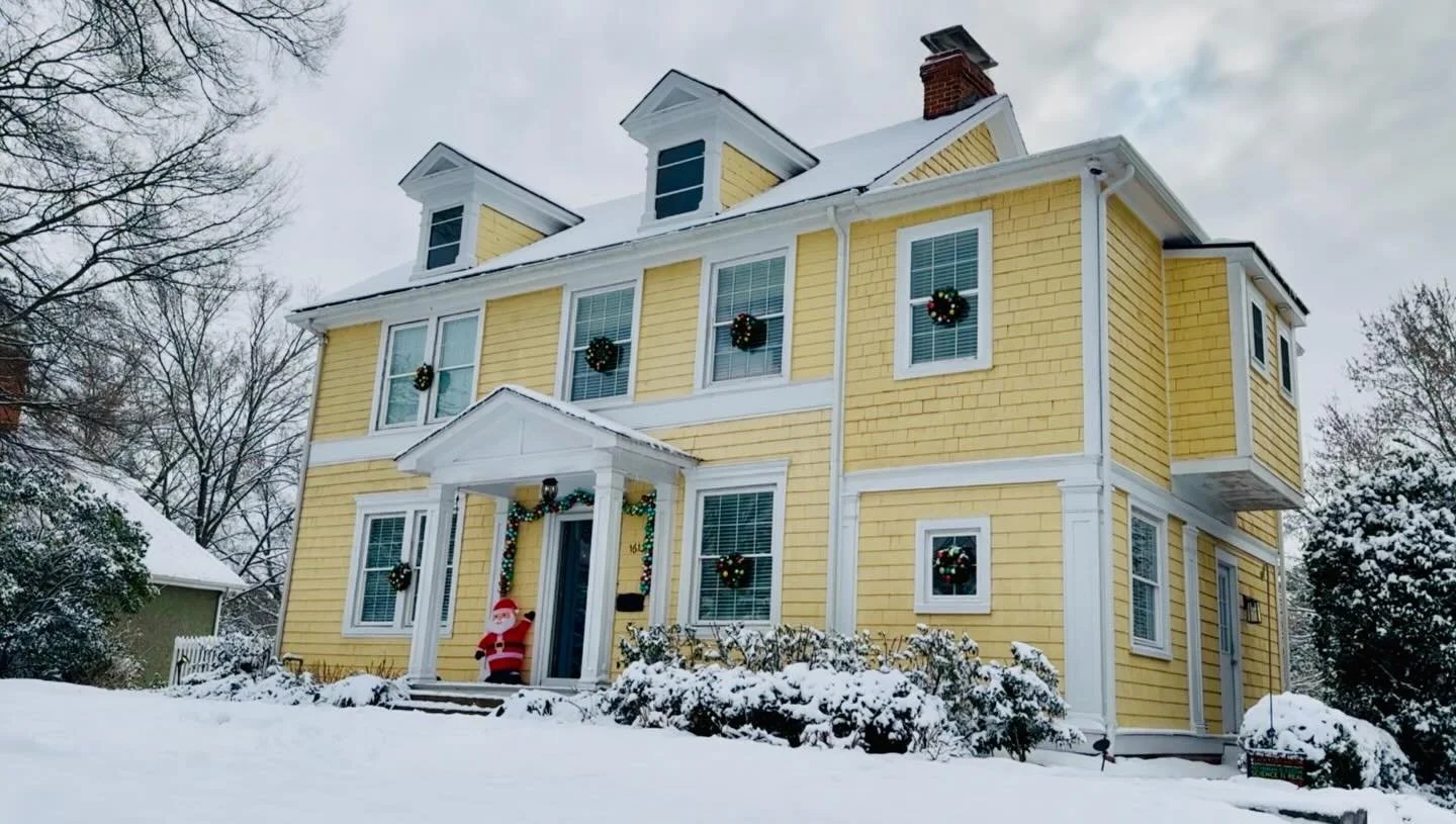 ✨ Putting the &ldquo;Win&rdquo; in Winter ✨ While everyone else is wrapped up in holiday traditions, homes are quietly waiting for the right buyer. Less competition, motivated sellers, and cozy Richmond vibes make this season a hidden gem for house h