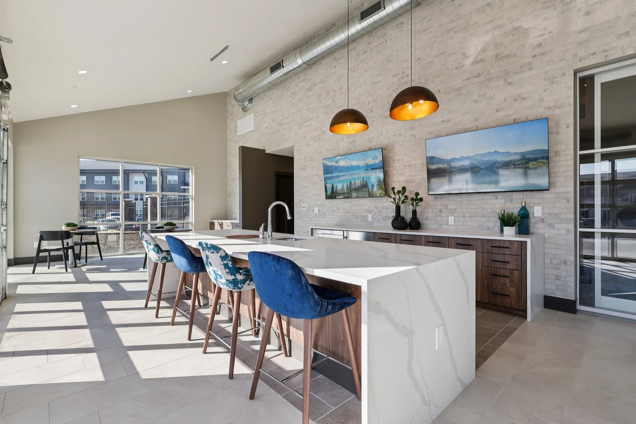 100-web-or-mls-Rosemary Ave-2802-913.jpg