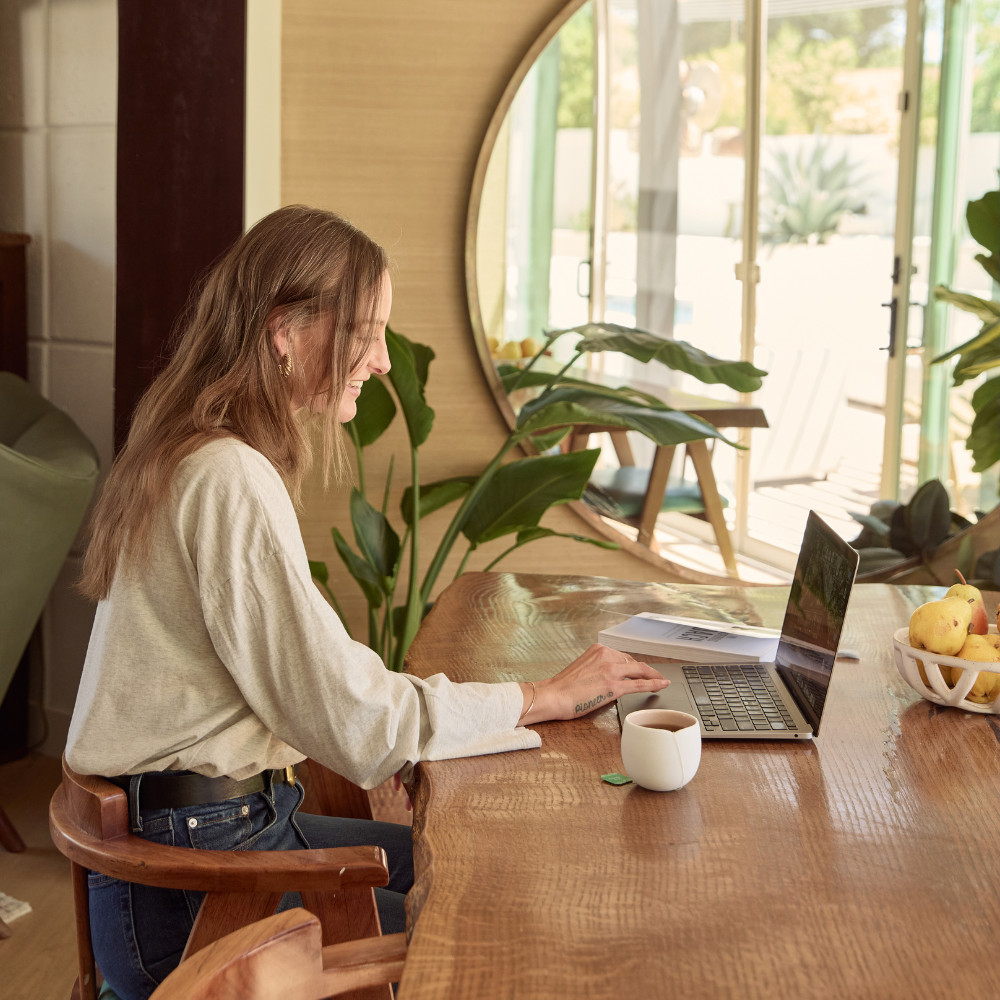 Leaving my Accountability Buddy a 20-minute long voice note to process (1).png