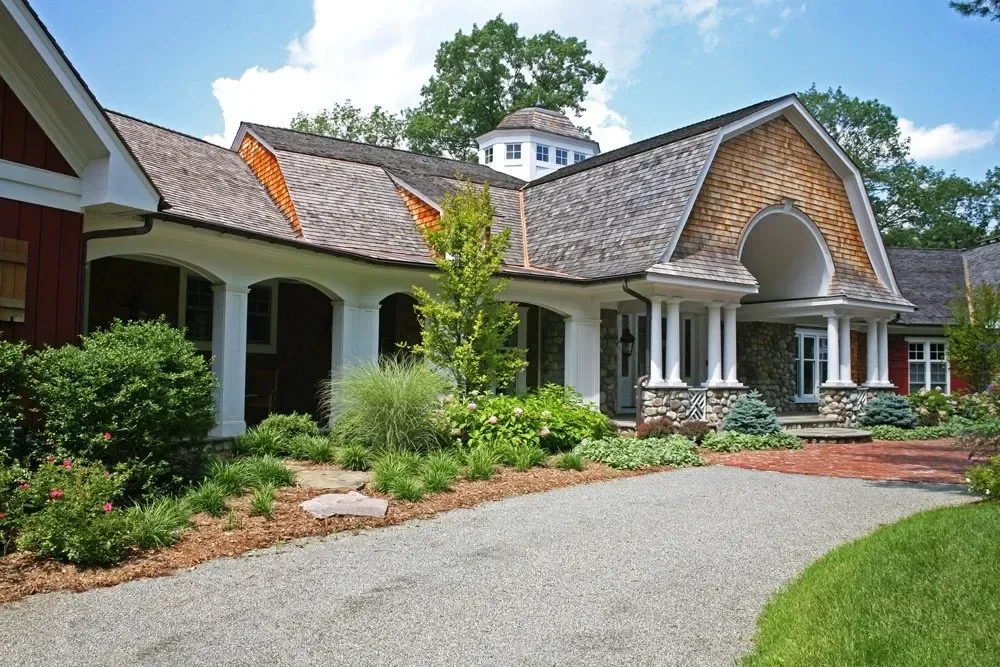 Paver walkway and plantings in Franklin Lakes, NJ.webp