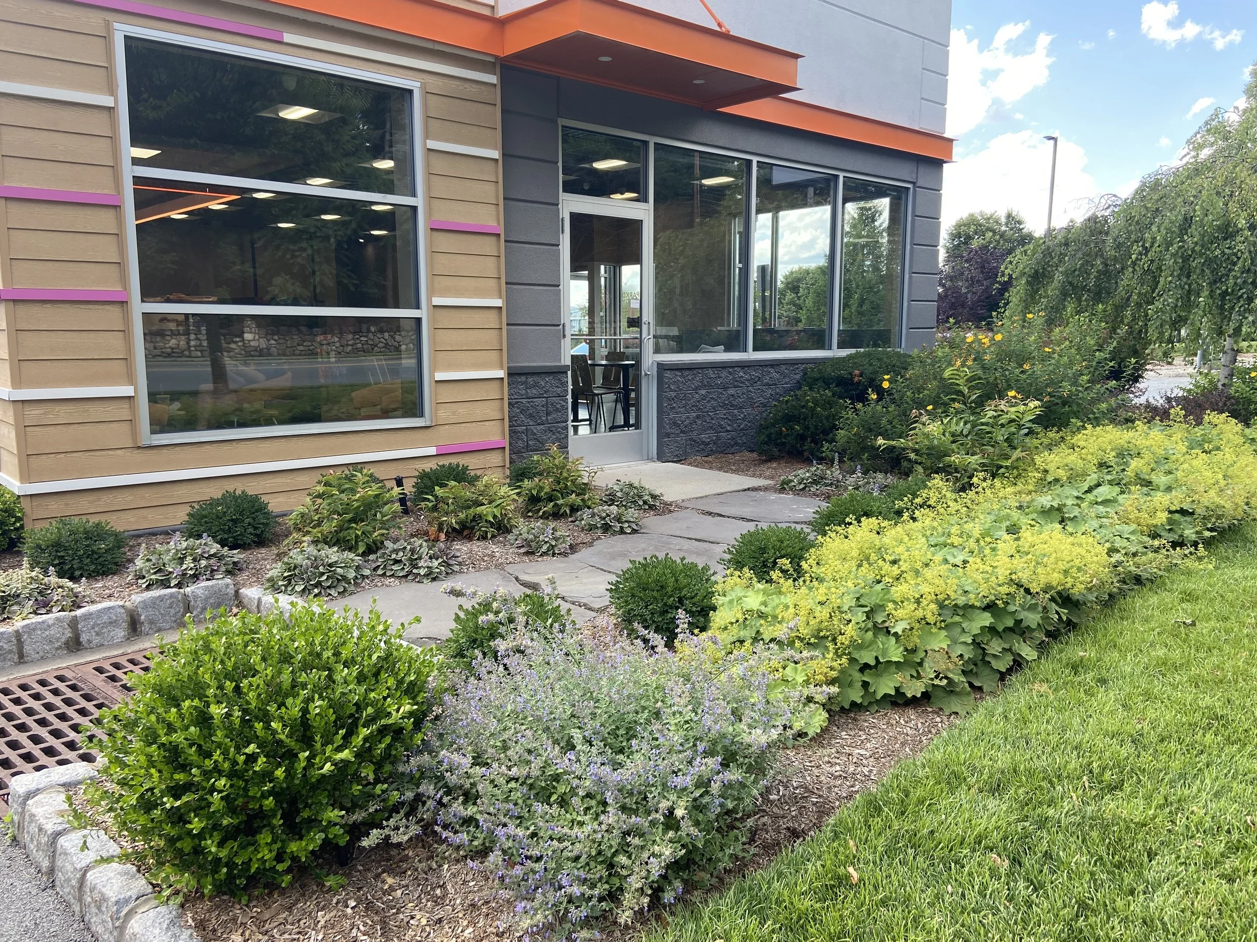 commercial lawn care company